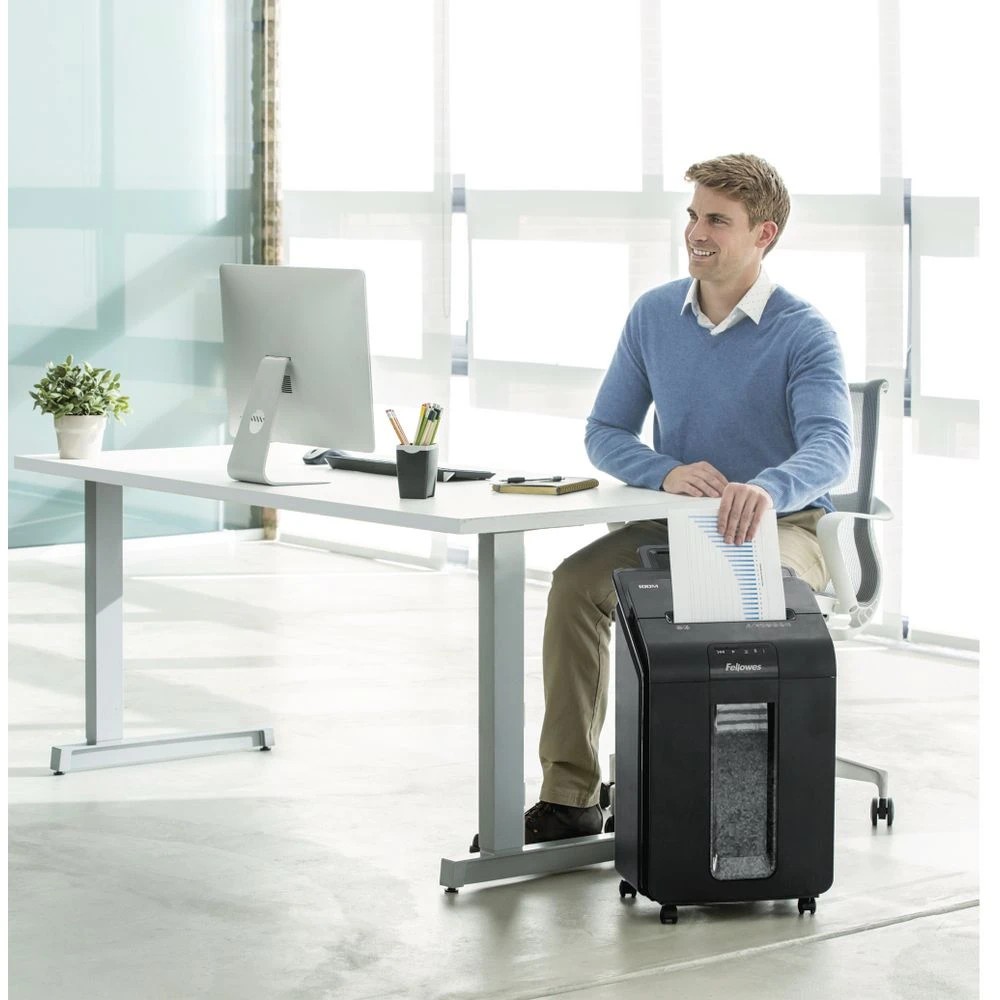 8 Fellowes Auto Micro Cut Shredder 100M, 8 of 10