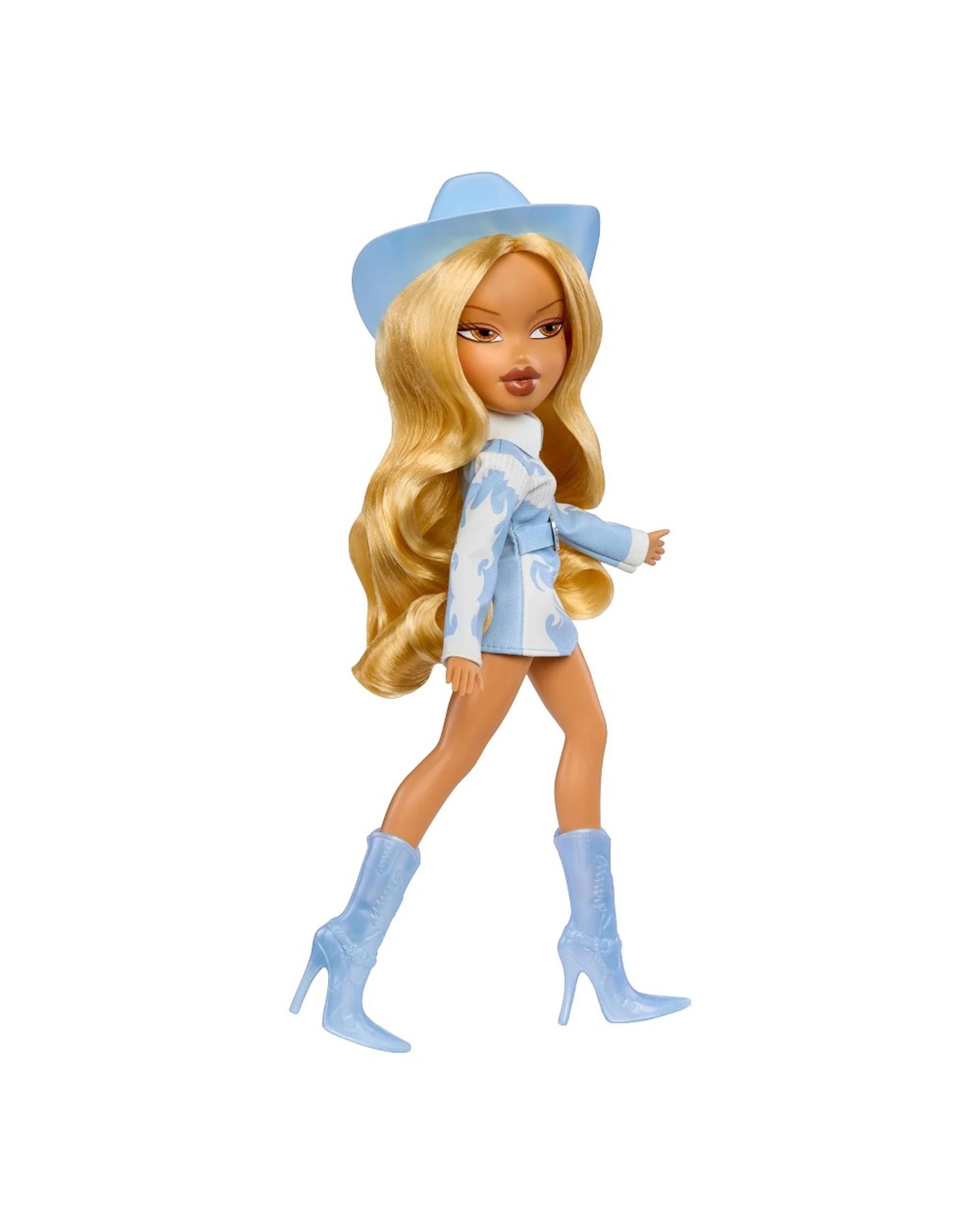 3 Bratz Sassy Stampede Doll - Yasmin, 3 of 10