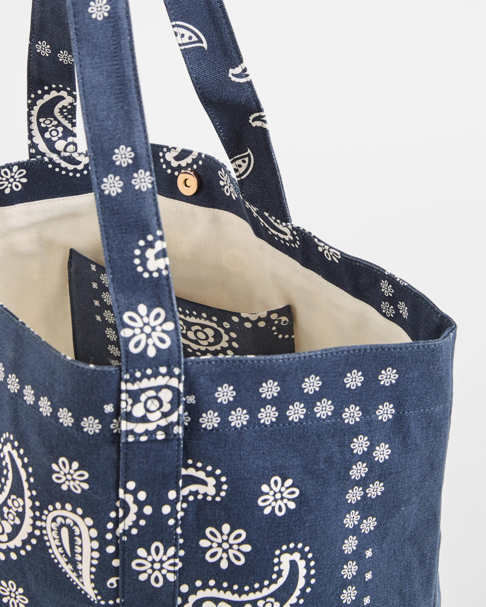 2 Target Large Bandana Print Tote Bag NAVY BLUE, 2 of 2