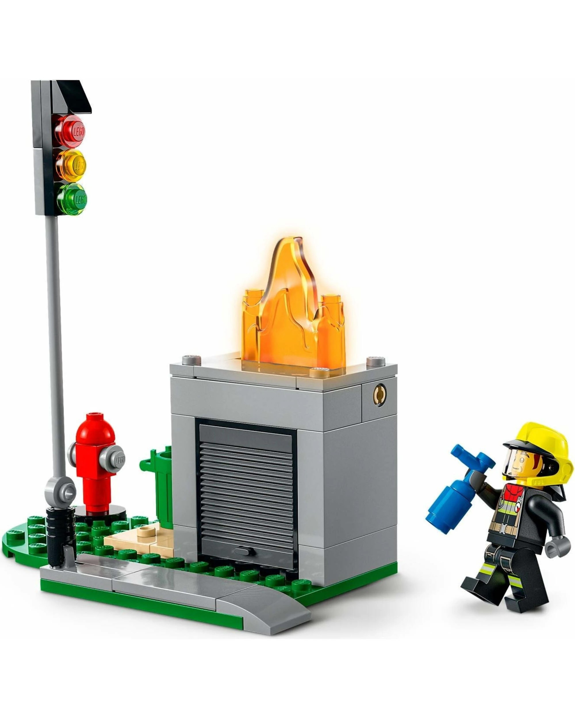 3 LEGO City Series 60319 Fire Rescue & Police Chase, 3 of 3