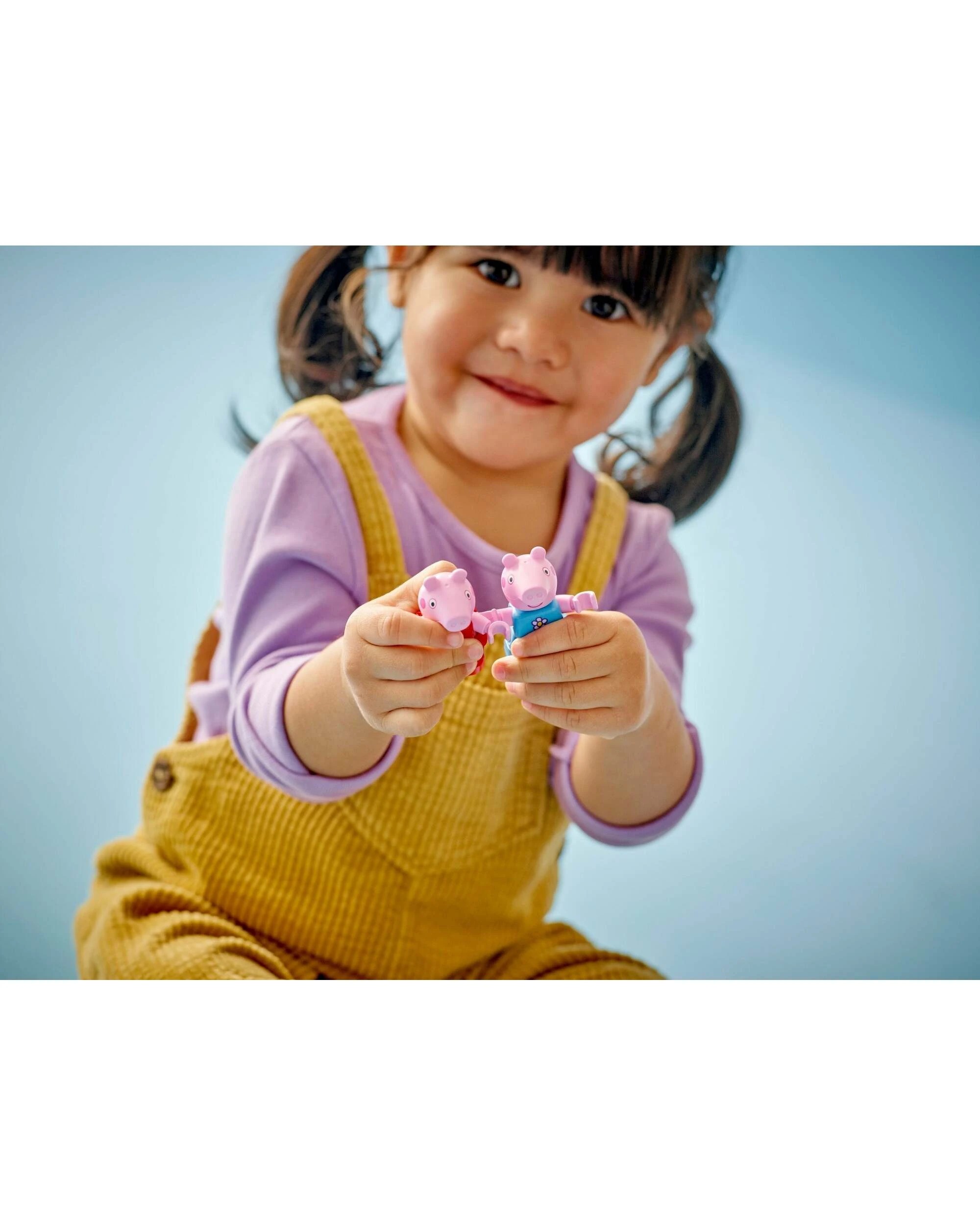 4 LEGO DUPLO 10431 Peppa Pig Garden & Tree House, 4 of 5