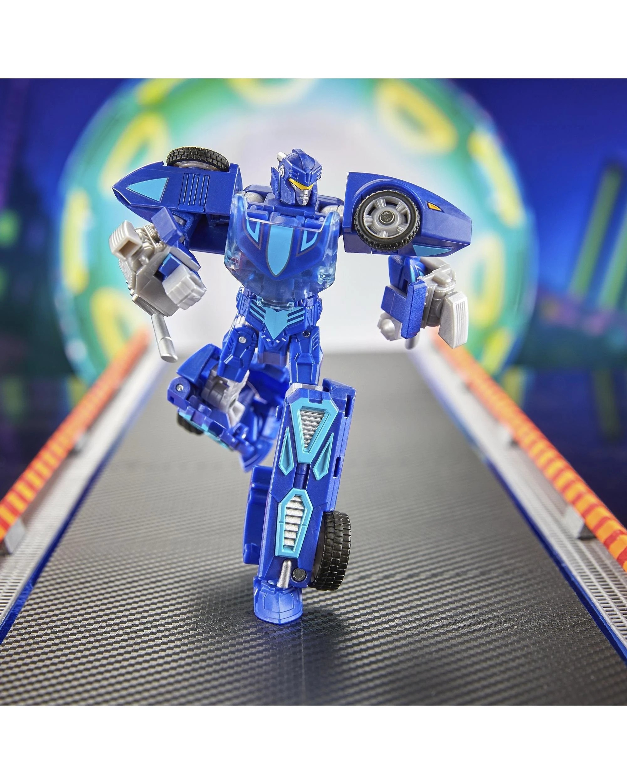 7 Transformers Collaborative Hot Wheels x Transformers Twin Mill Action Figure, 7 of 10