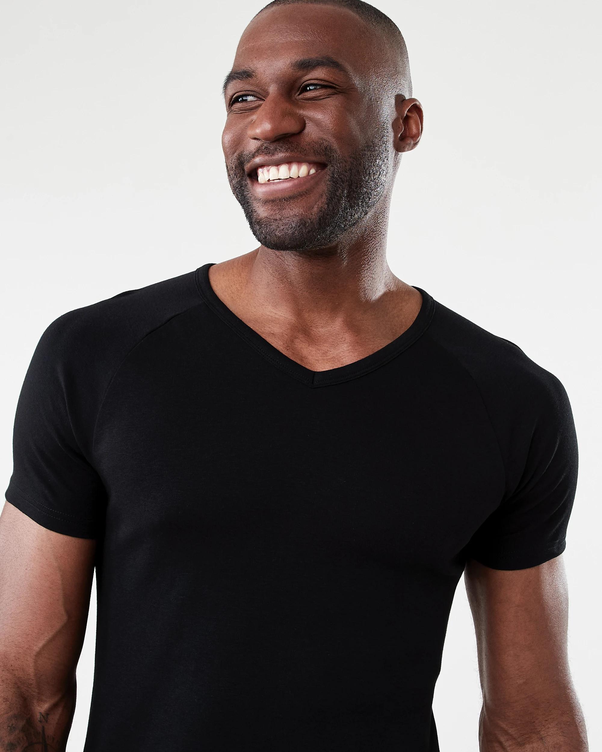 4 2 Pack Raglan Sleeve V-Neck Tee Black, 4 of 5