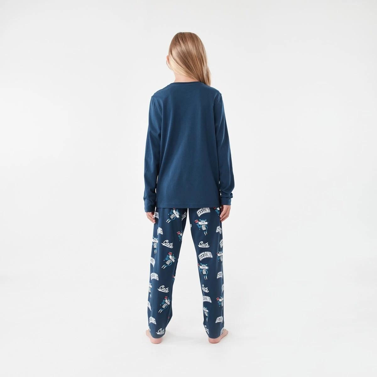 2 Official AFL Kids Pyjama Set Geelong, 2 of 9