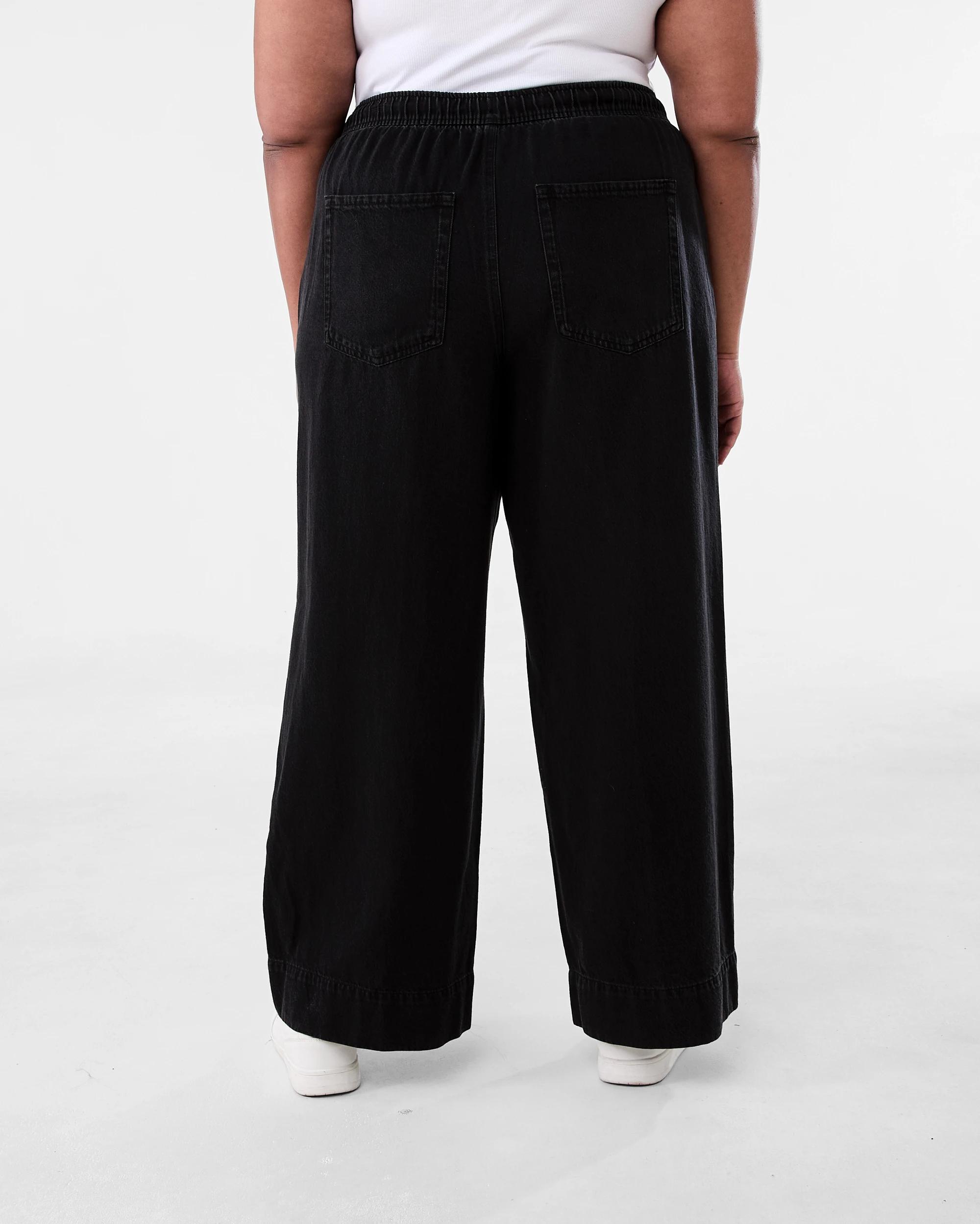 3 Curve Comfort Jeans Black Wash, 3 of 6