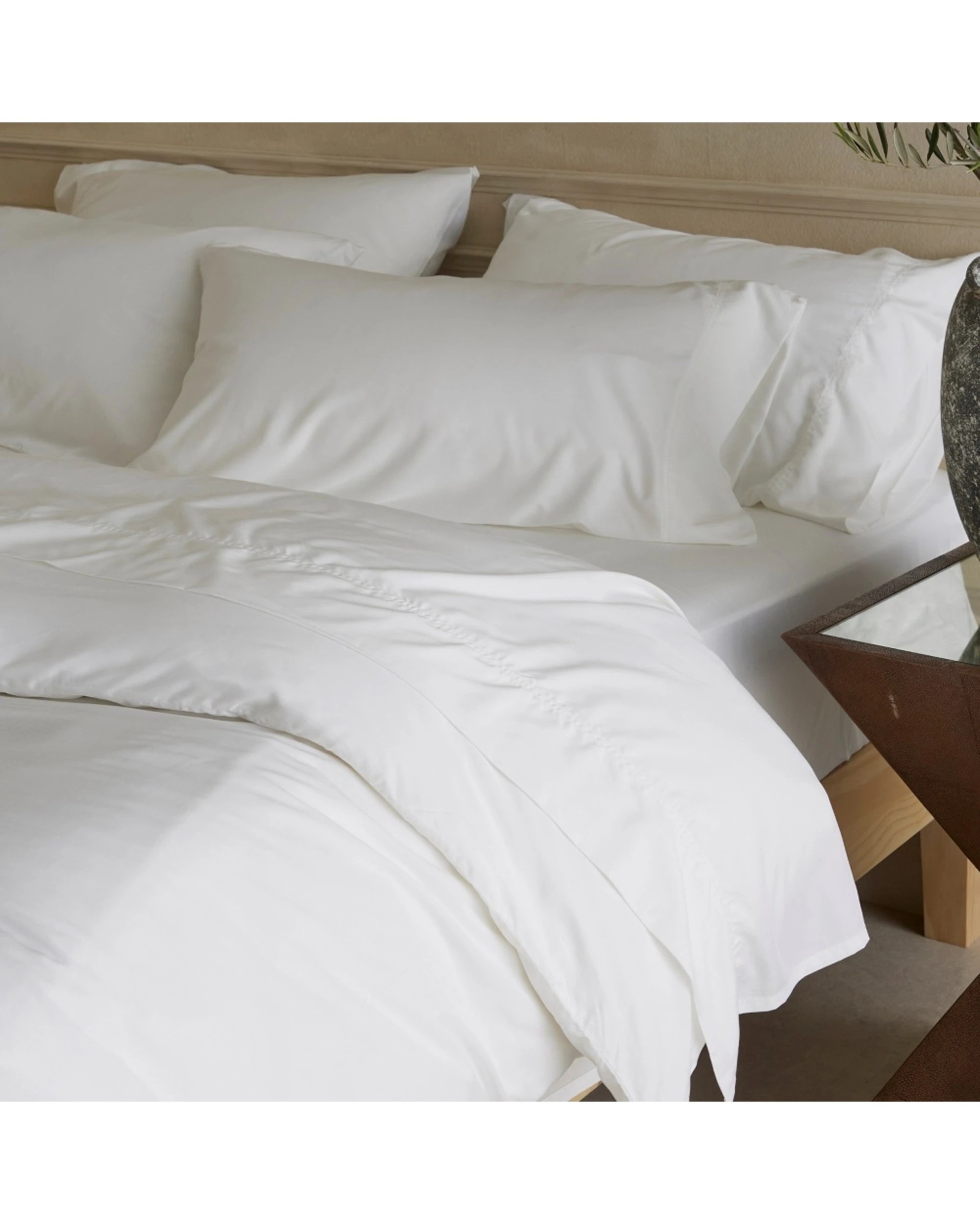 4 Bedding Co Organic Bamboo Quilt Cover Set 350TC - Queen Bed - White, 4 of 5