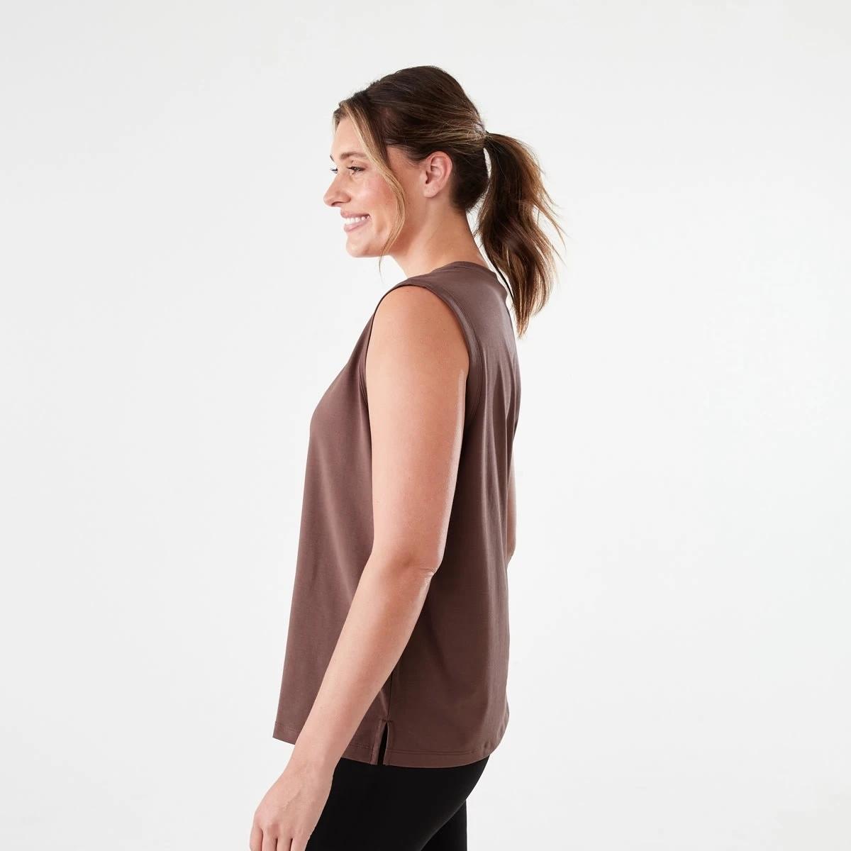 2 Active Womens Muscle Tank Nutmeg Brn, 2 of 6