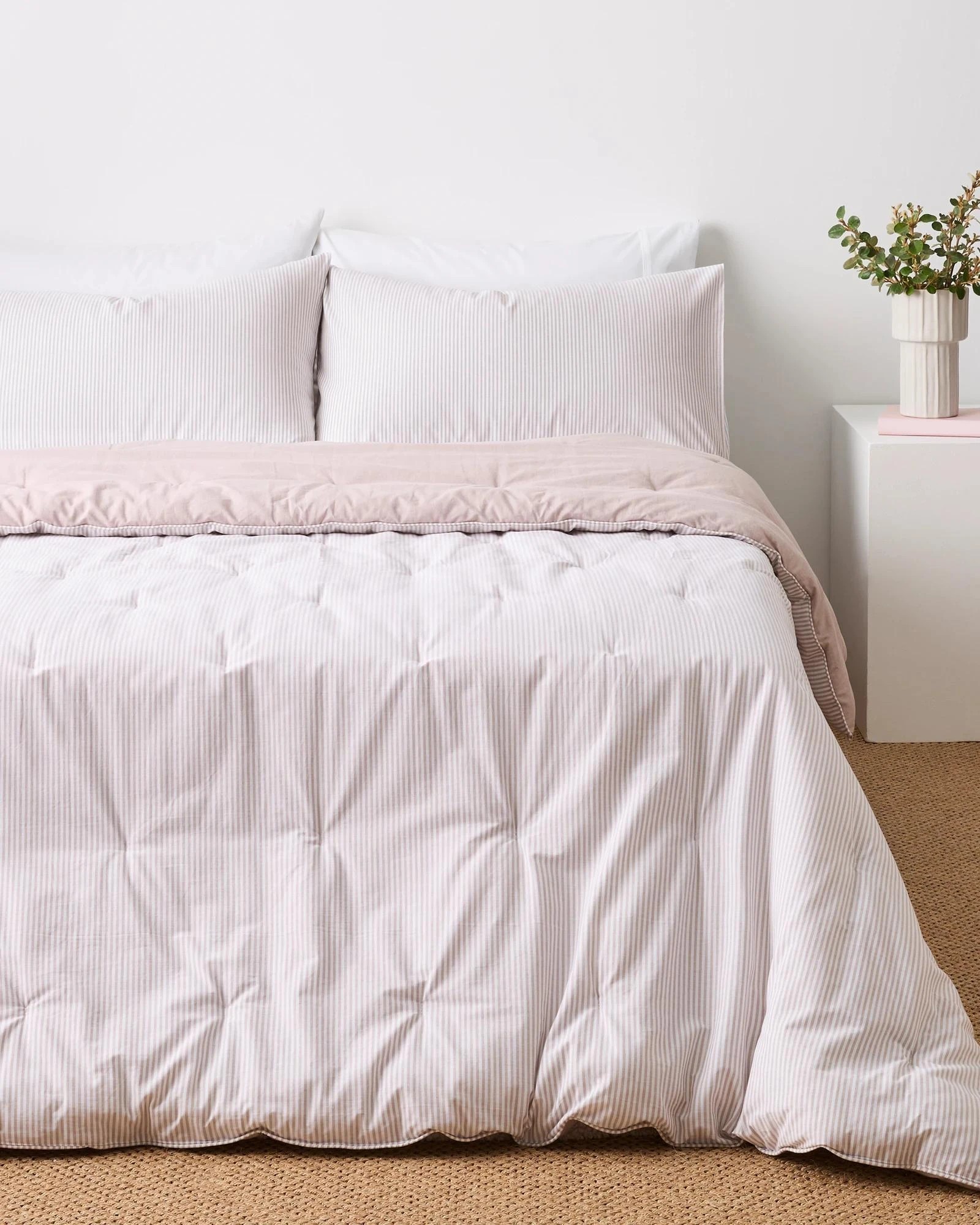 1 Target Hampton Stripe Comforter Set - Super King Bed - Natural, 1 of 3