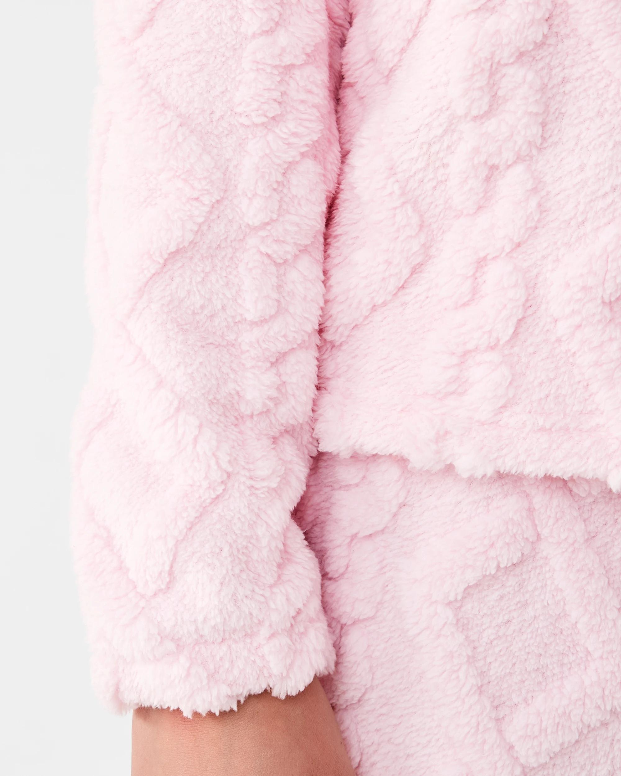5 Embossed Fluffy Pyjama Set Bllet Pink, 5 of 7