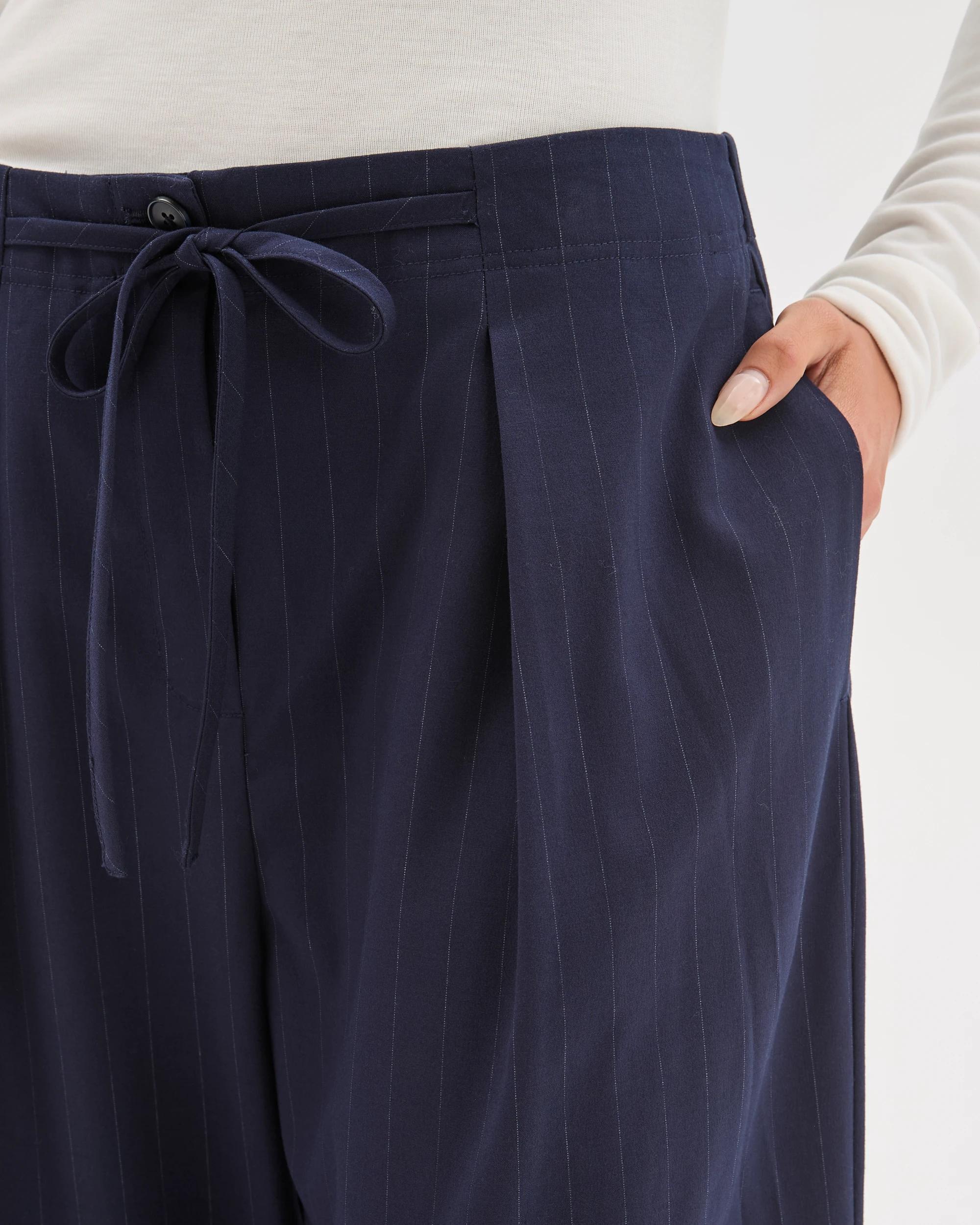6 Lily Loves Tailored Pants NAVY PINSTRIPE, 6 of 7