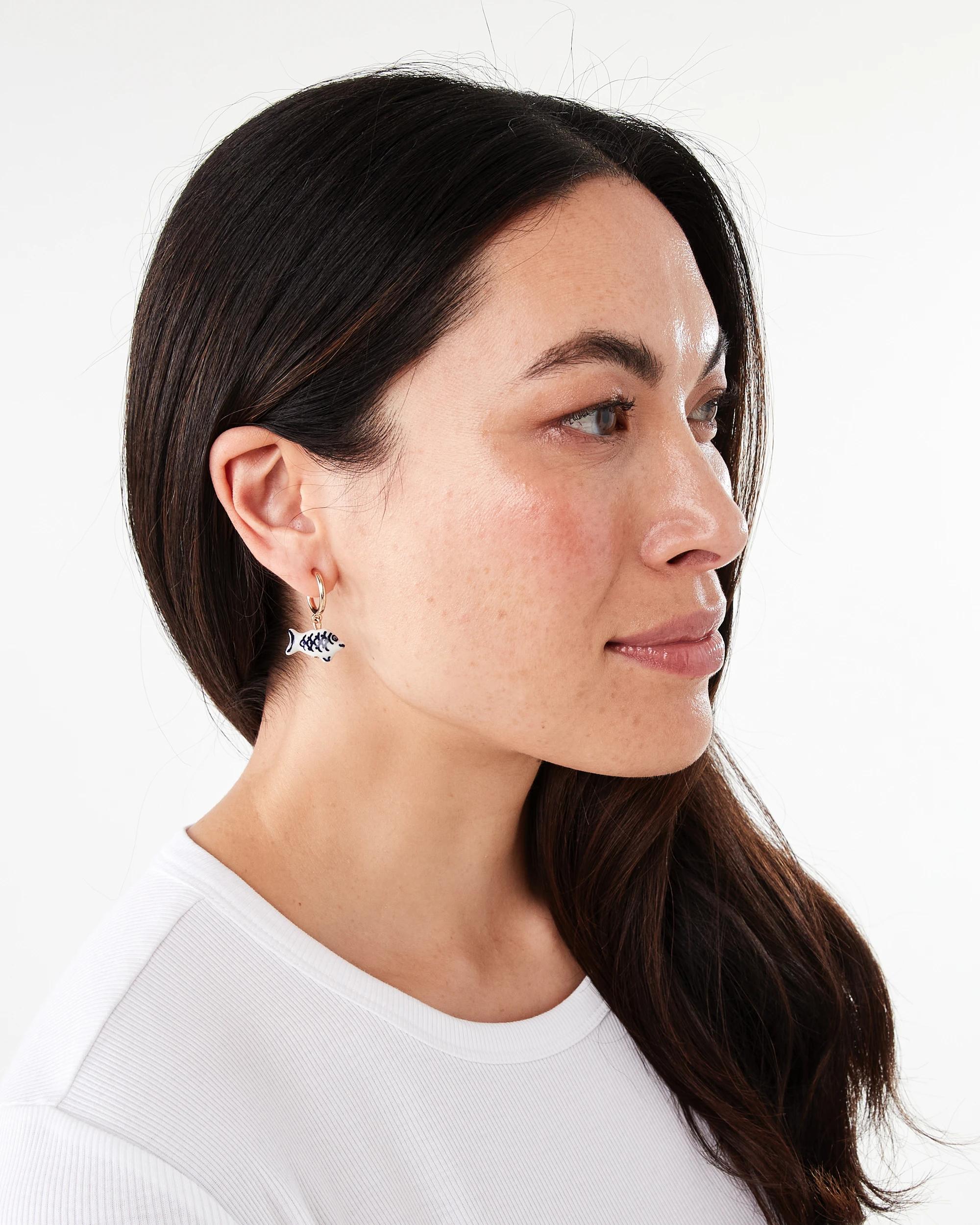 4 3 Pack Fish Hoop Earrings - Blue, White and Gold Tone Gold, 4 of 5