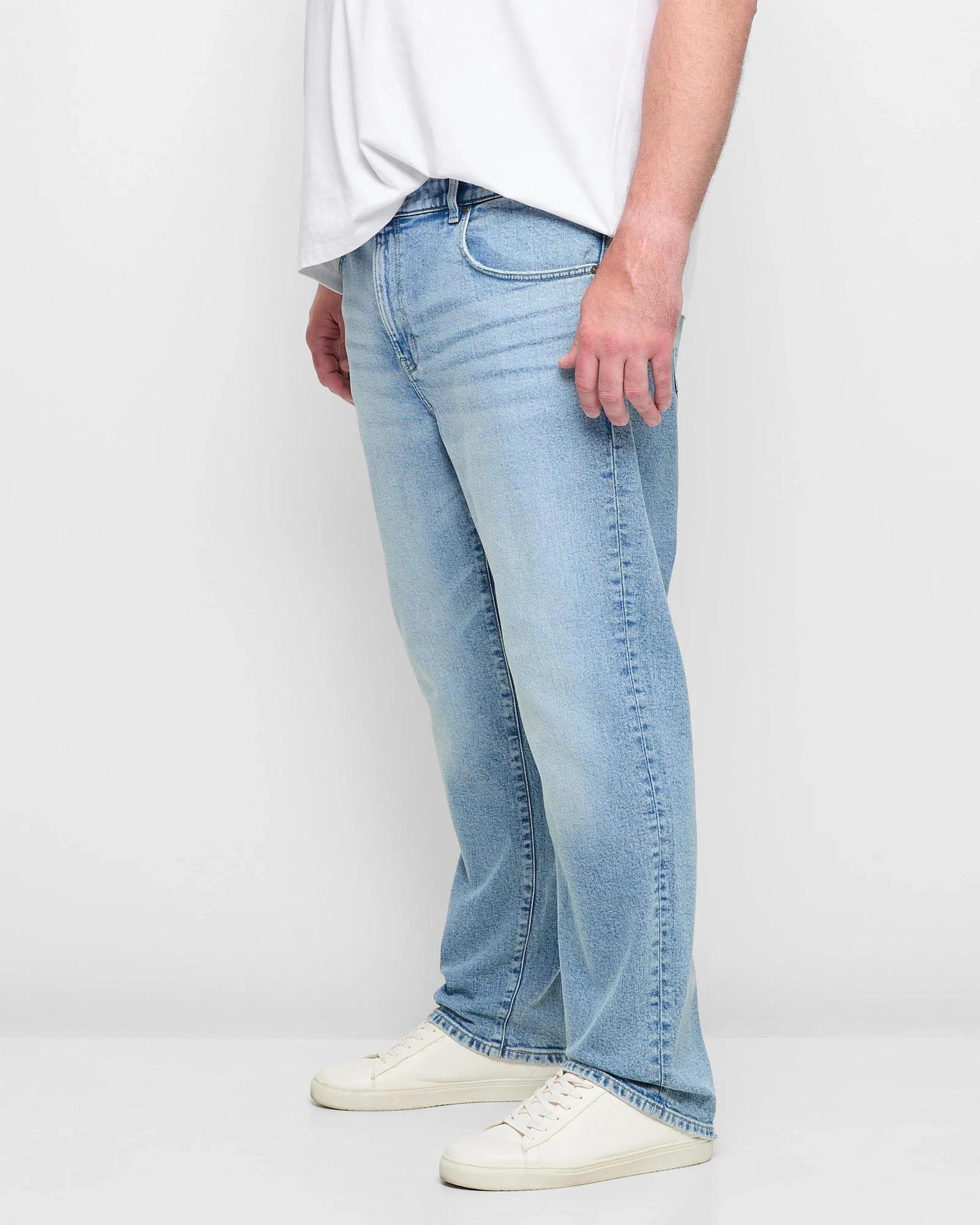 3 Target Man Plus Plus Size Straight Stretch Denim Jeans LIGHT INDIGO BLUE, 3 of 5