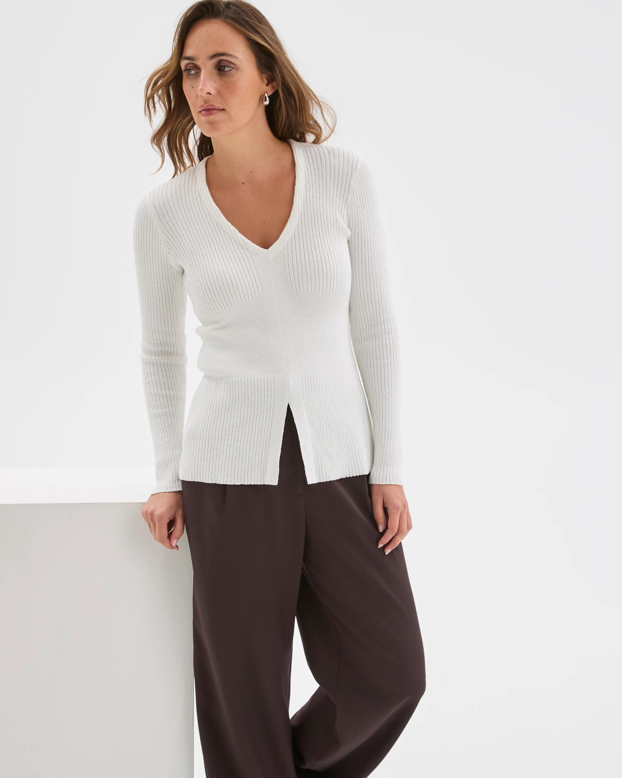 1 Preview Long Sleeve V-Neck Boucle Knit Top WHITE, 1 of 7