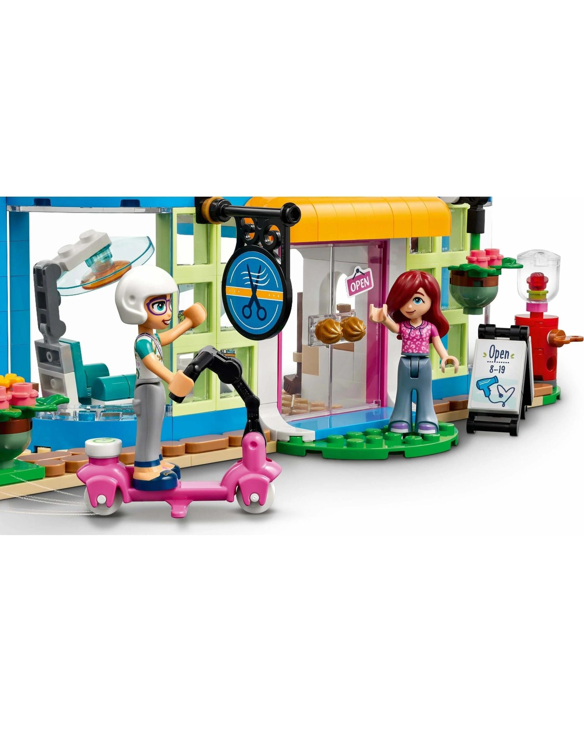 3 LEGO Friends Series 41743 Hair Salon, 3 of 5