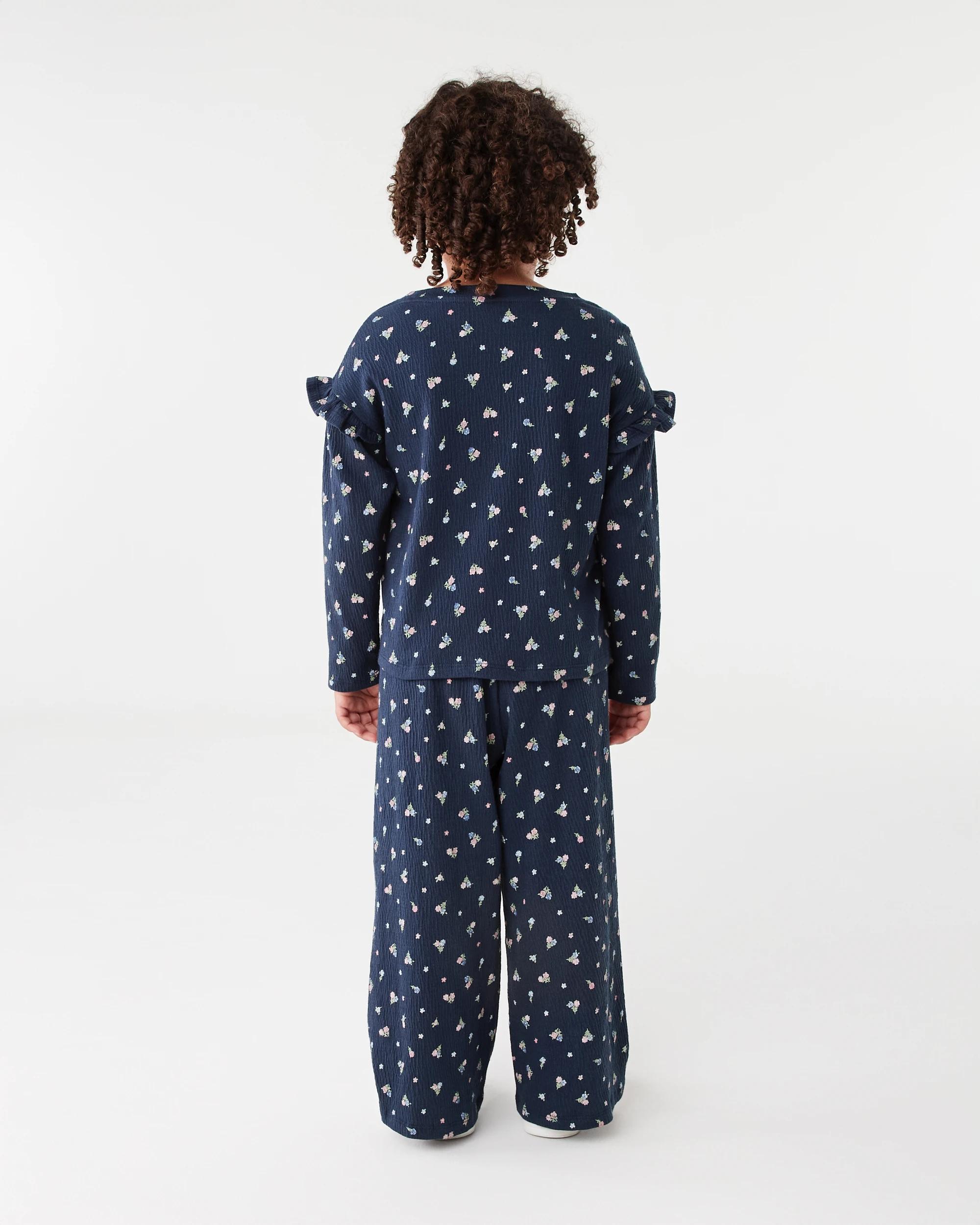 6 Long Sleeve Texture T-shirt Nvy Floral, 6 of 6