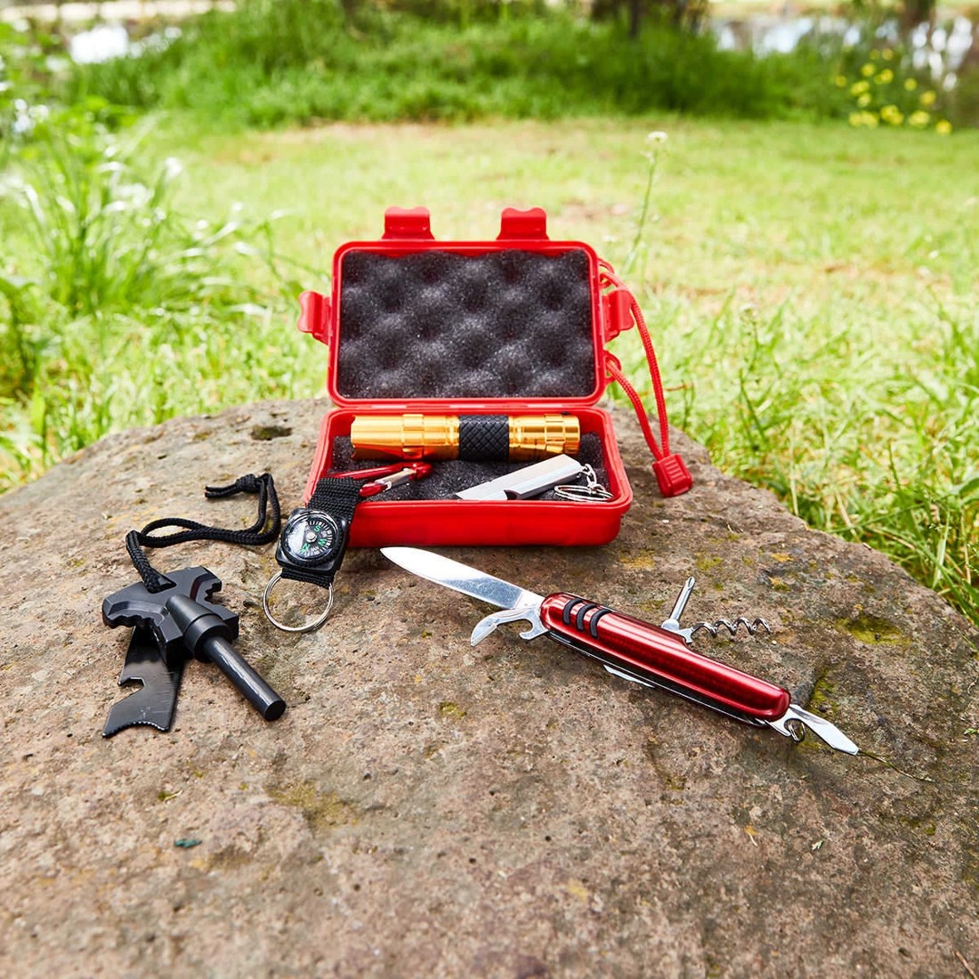 1 5 Piece Hiking Kit, 1 of 8