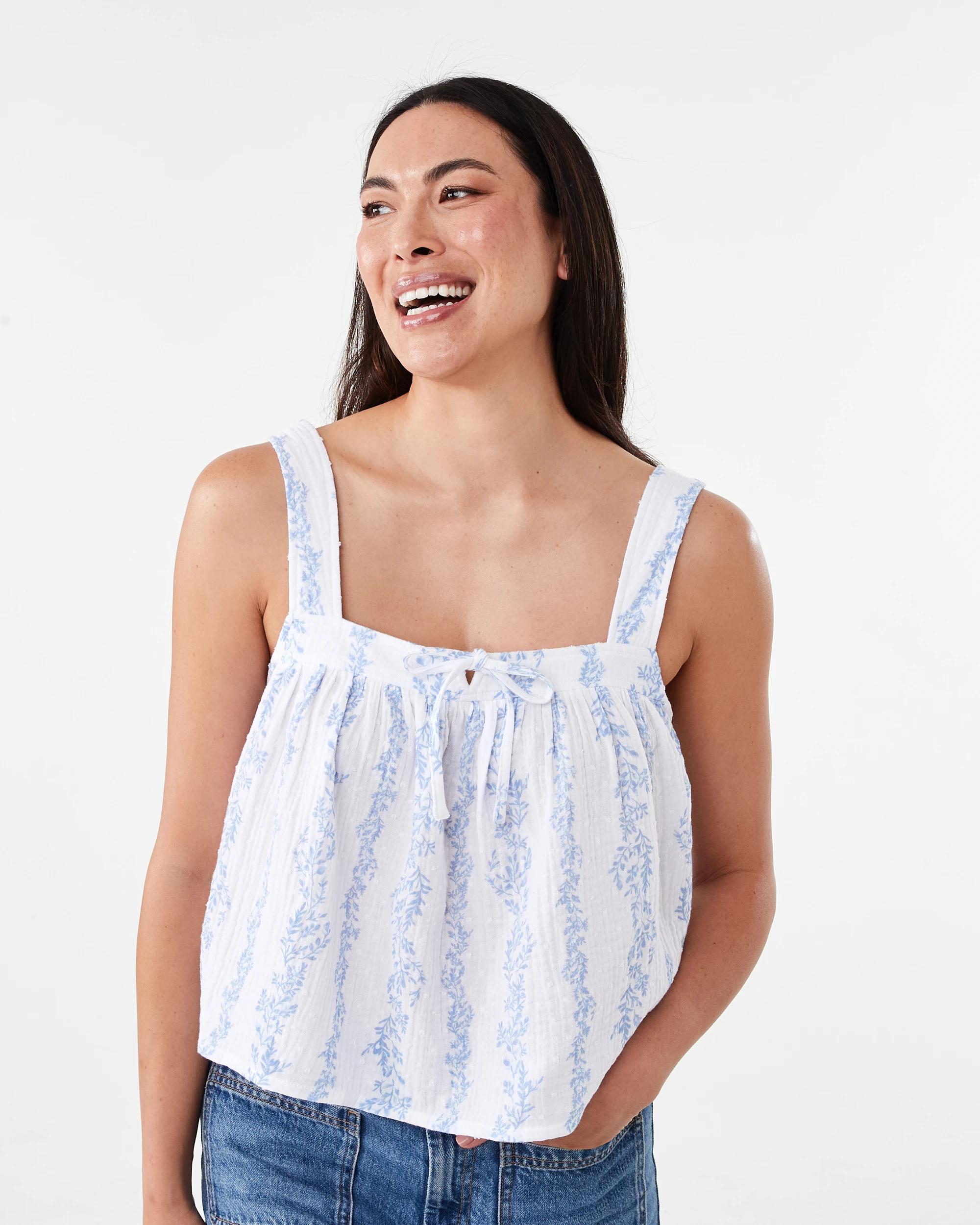 1 Sleeveless Tie Front Top Blu Floral, 1 of 7