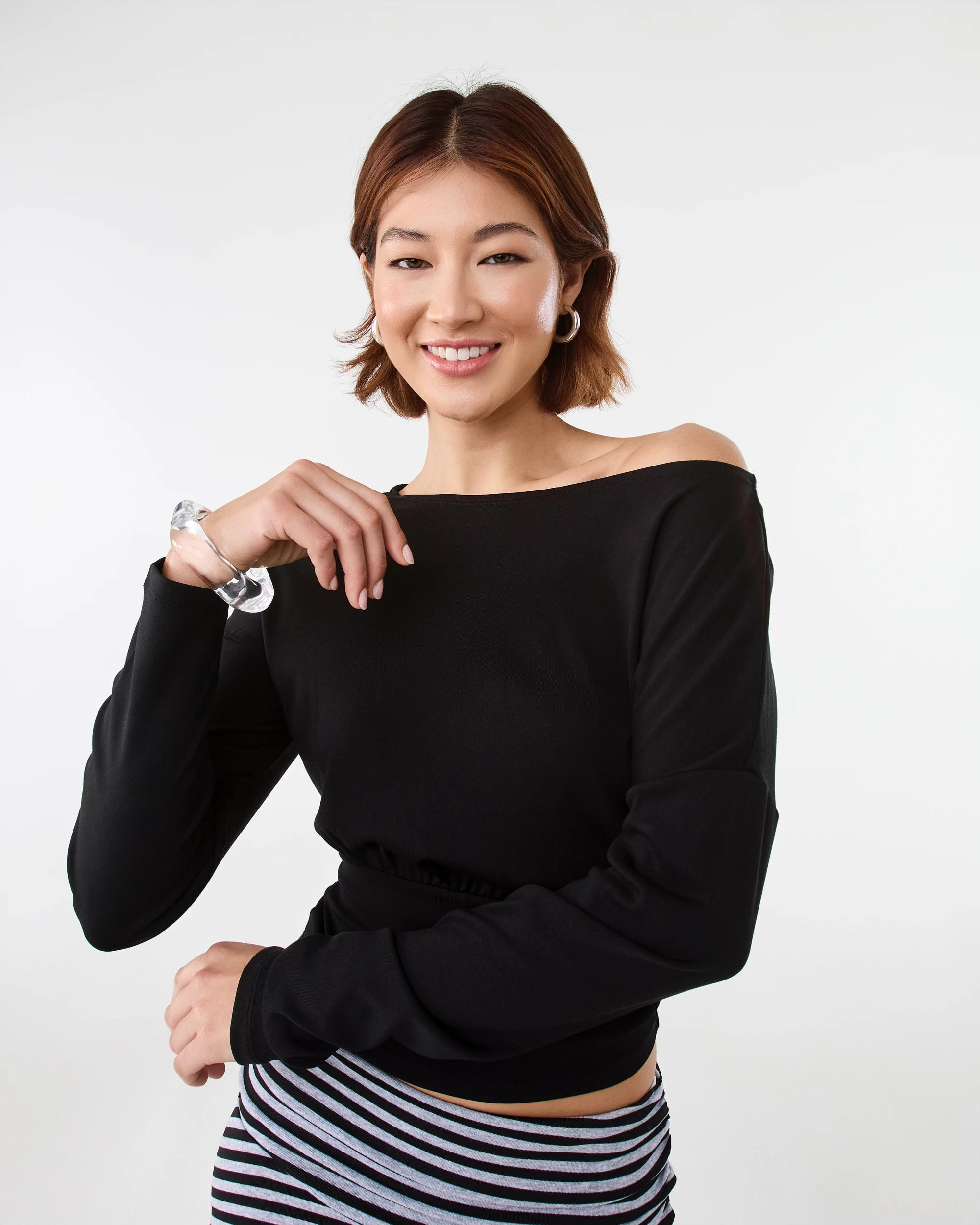 5 Long Sleeve Off the Shoulder Top Black, 5 of 7