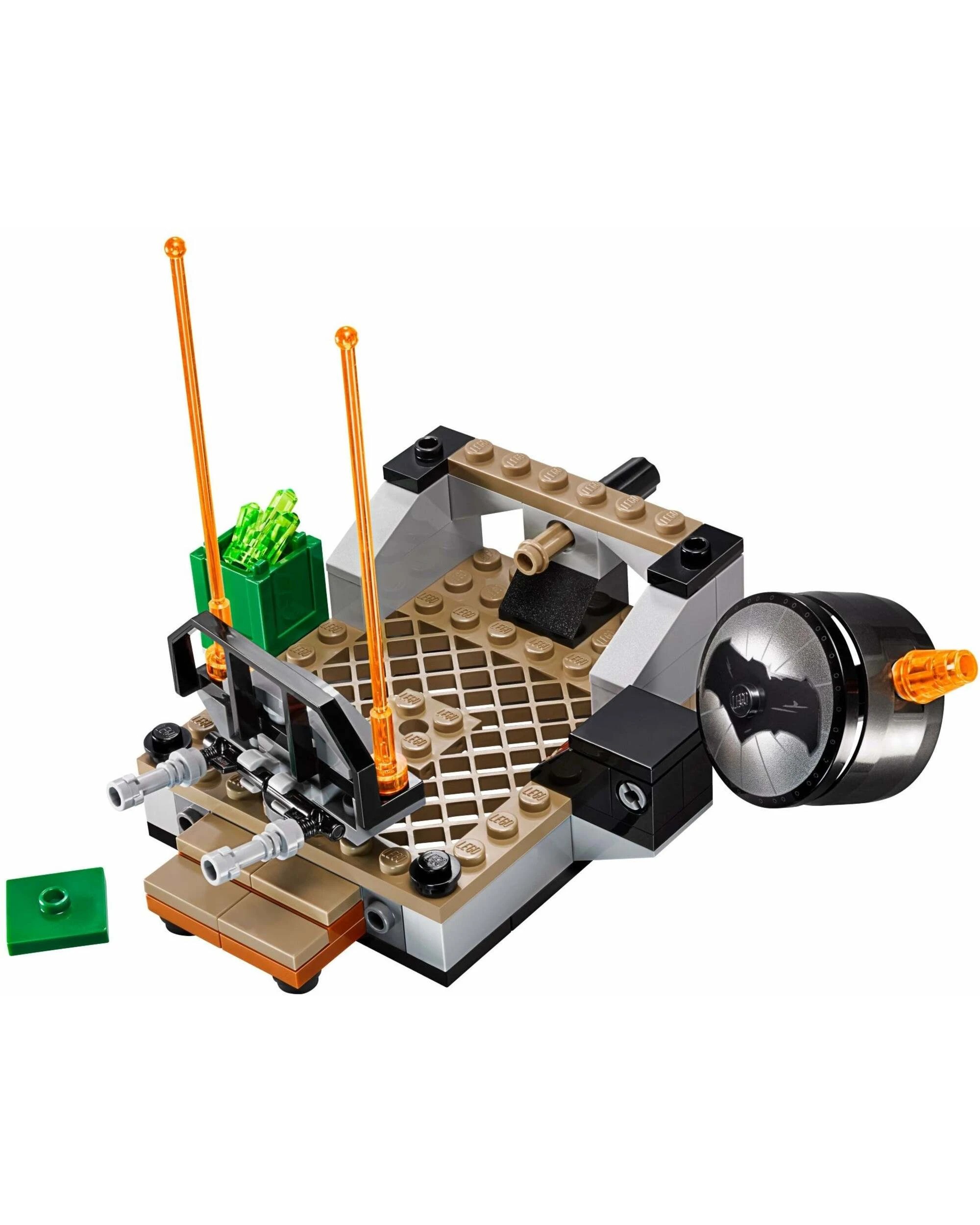 2 LEGO DC Comics Super Heroes 76044 Clash of the Heroes, 2 of 5