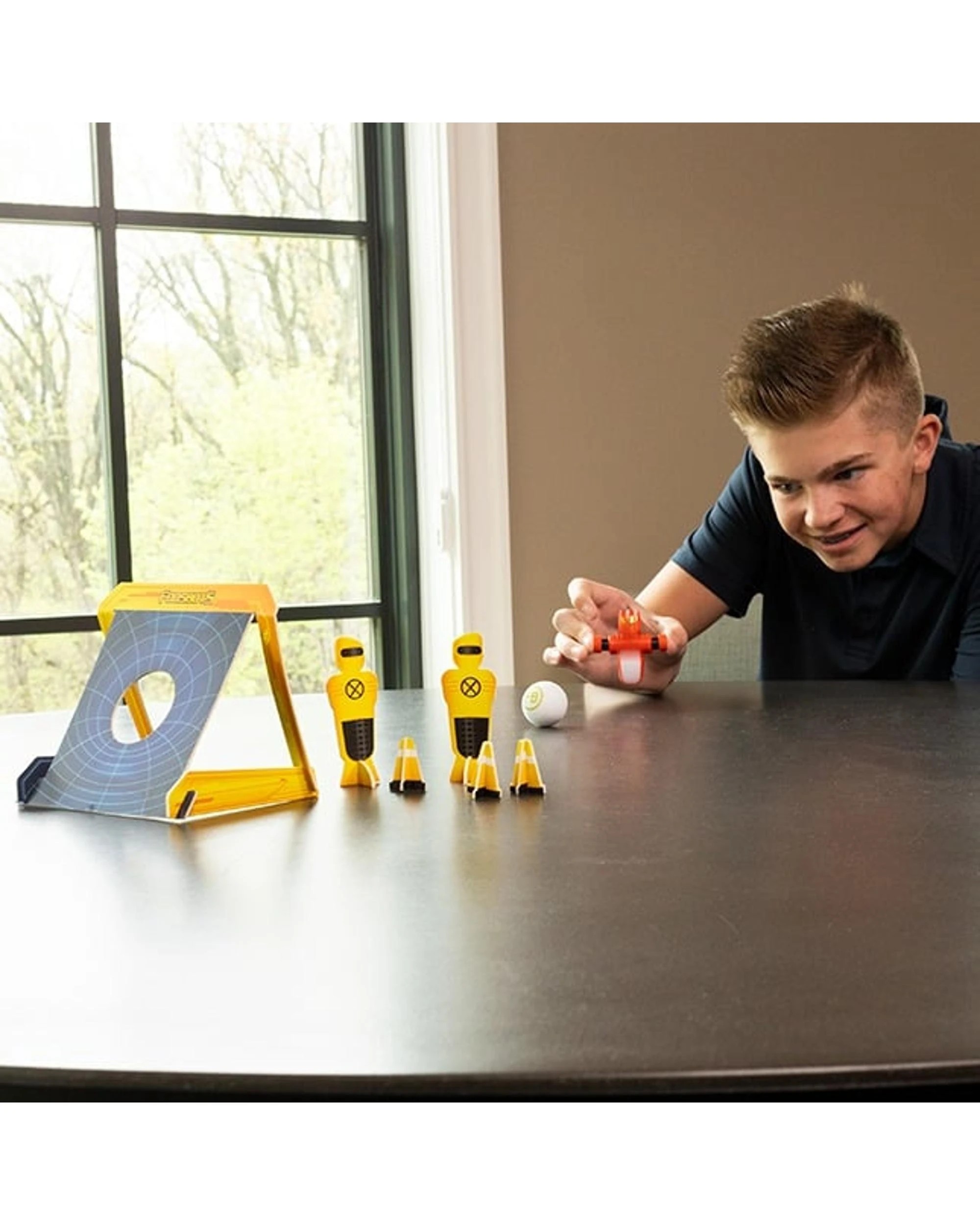 5 Fat Brain Toy Co Foosbots Stadium Battle Set, 5 of 9