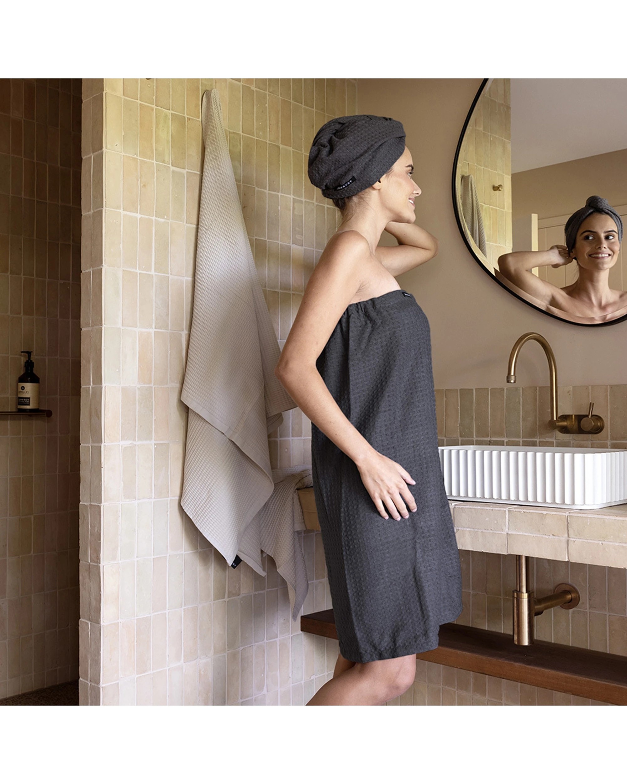 2 Bambury Matrix Microfibre Body Wrap Waffle Fabric Adjustable Velcro - Charcoal, 2 of 2