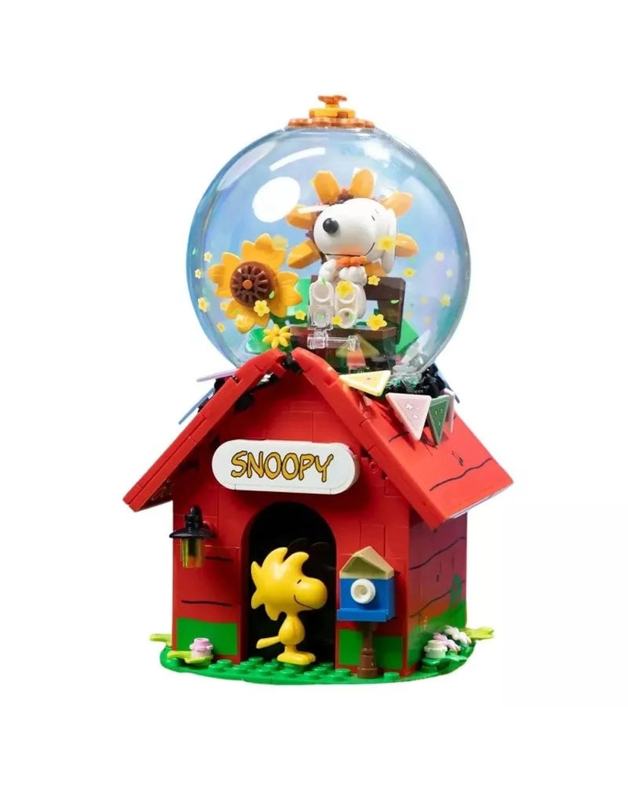 2 Pantasy Peanuts Snoopy Red House, 2 of 3