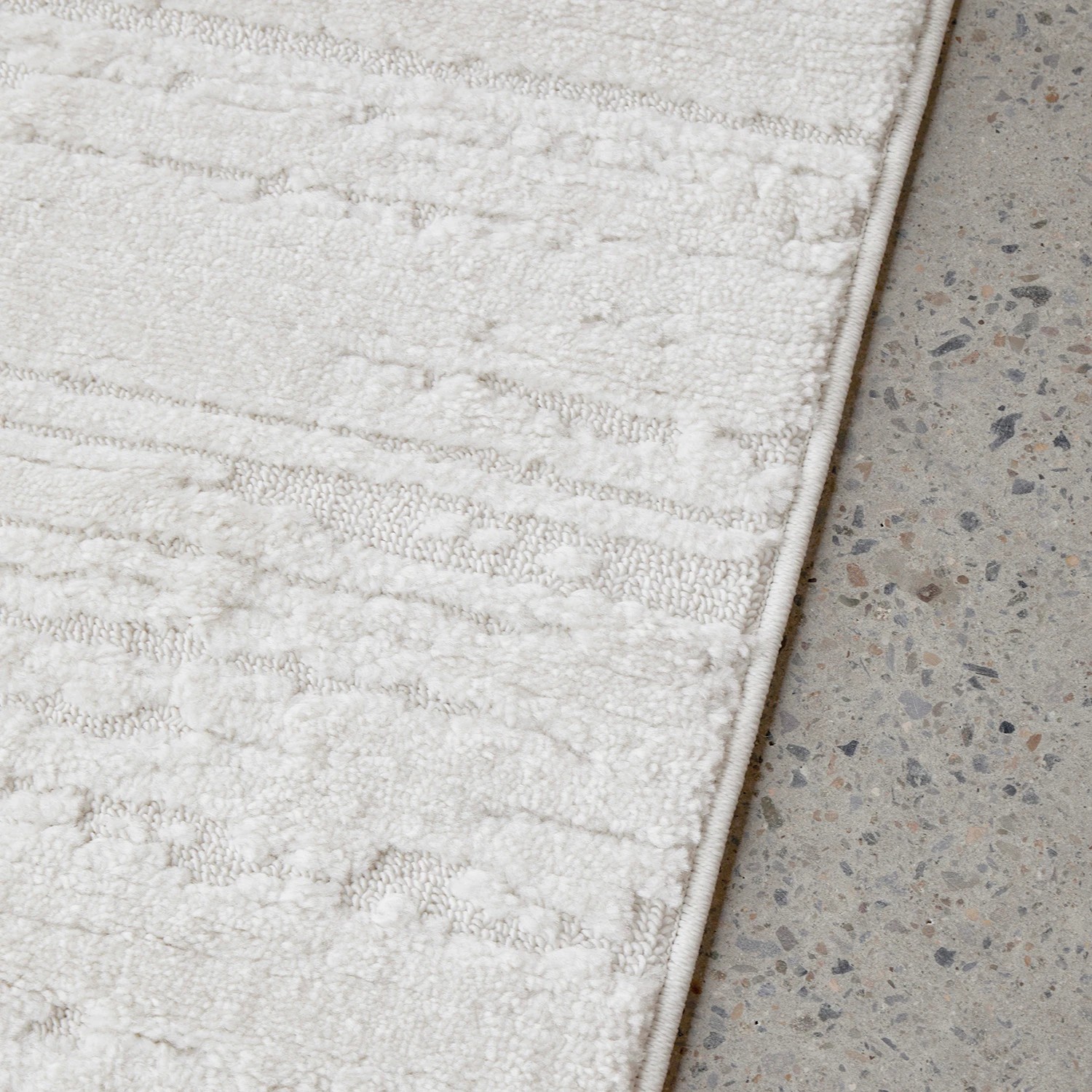 4 Common Ground Rugs Lyrica Ezra 500x80cm Runner - Extra Large Pet Friendly Power Loomed Rug - White, 4 of 7
