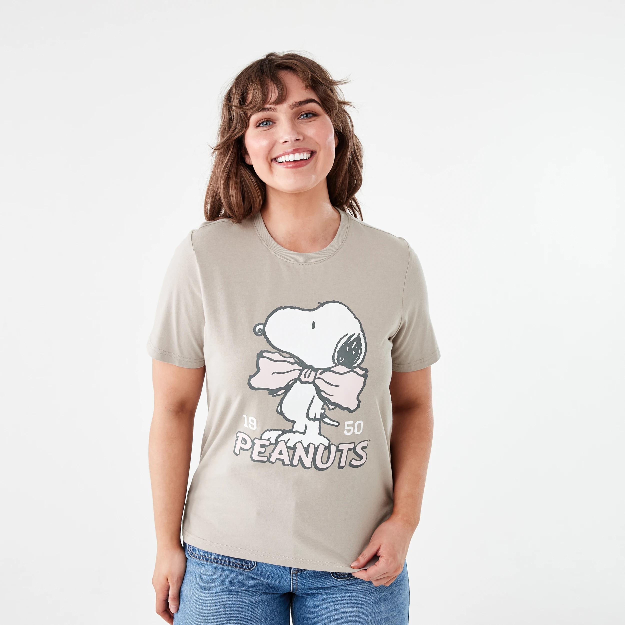 1 Snoopy License Short Sleeve Print T-shirt PEANUTS FADED TAUPE, 1 of 5