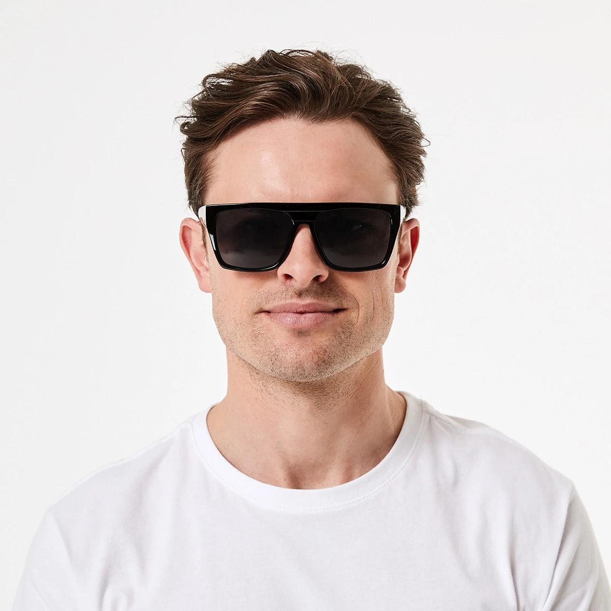 5 Large Sunglasses Black, 5 of 7