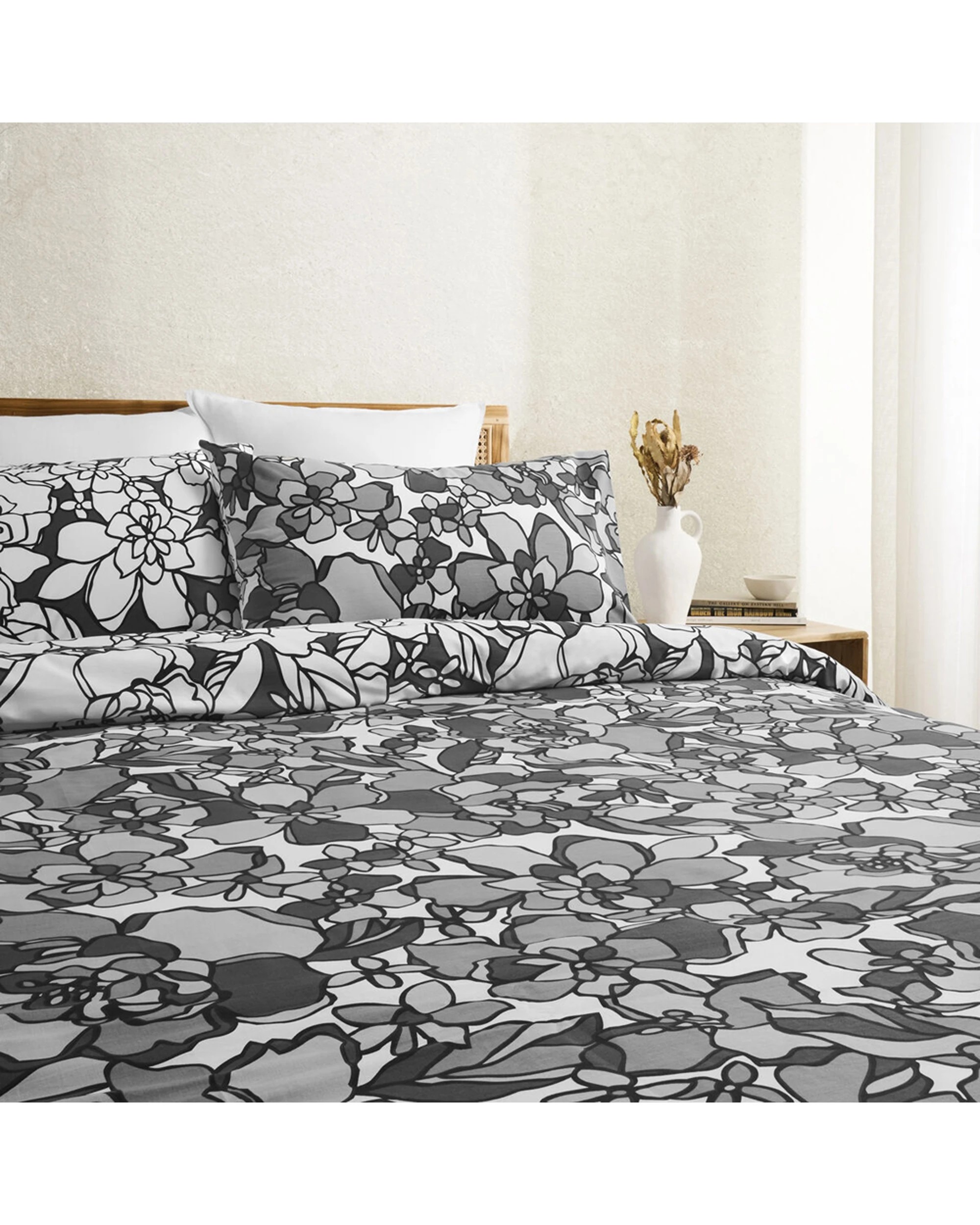 1 Tontine Aalia Cotton Quilt Cover Set Queen - Charcoal, 1 of 3