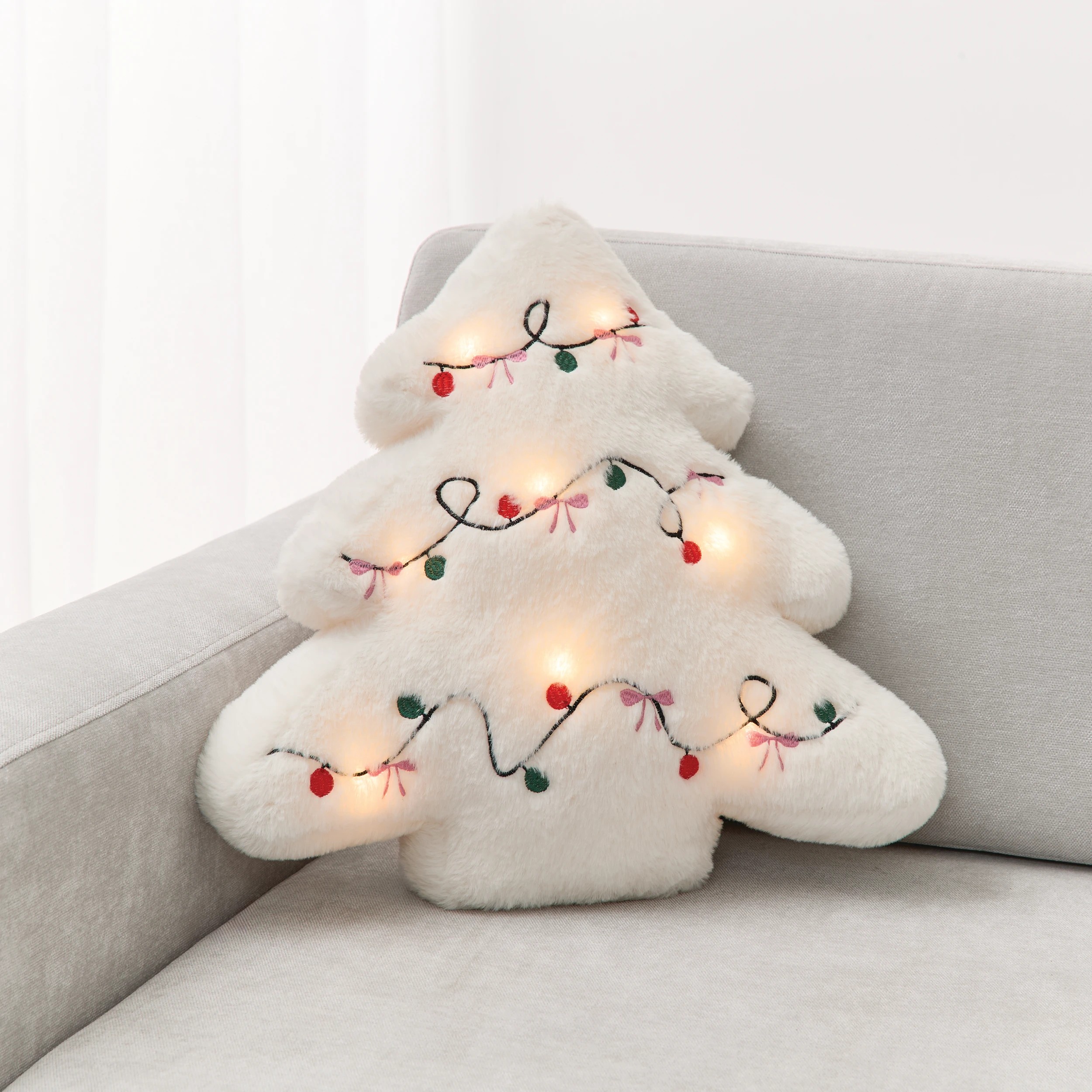 1 Light Up Tree Cushion, 1 of 6