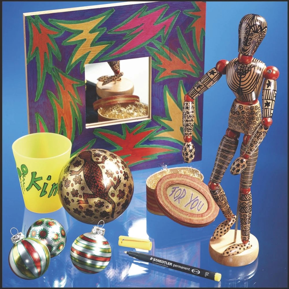 9 Staedtler Lumocolor 318 Permanent Markers Assorted 4 Pack, 9 of 10