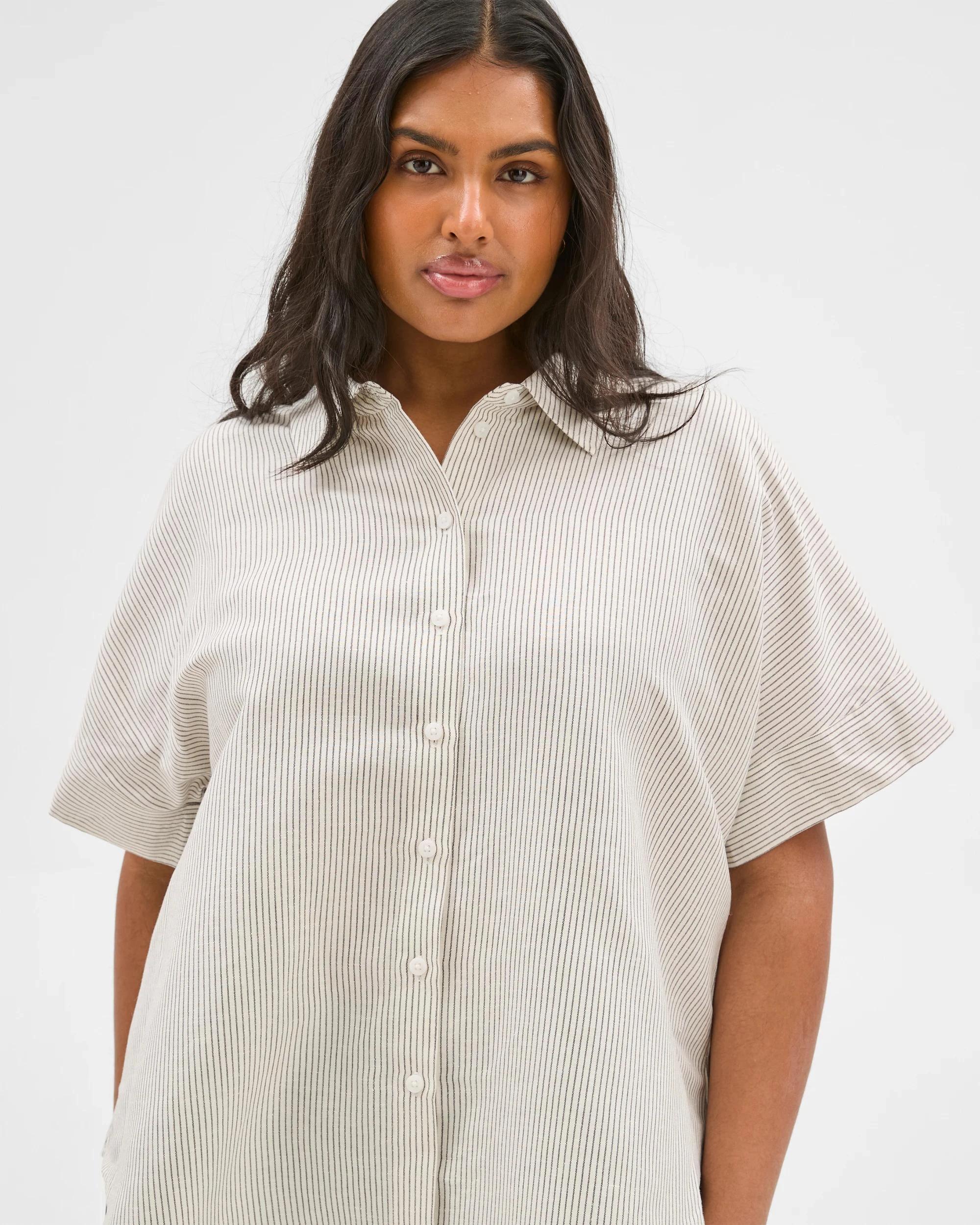 4 Target Plus Size European Linen Blend Boxy Shirt BRUNETTE/WHITE STRIPE, 4 of 6
