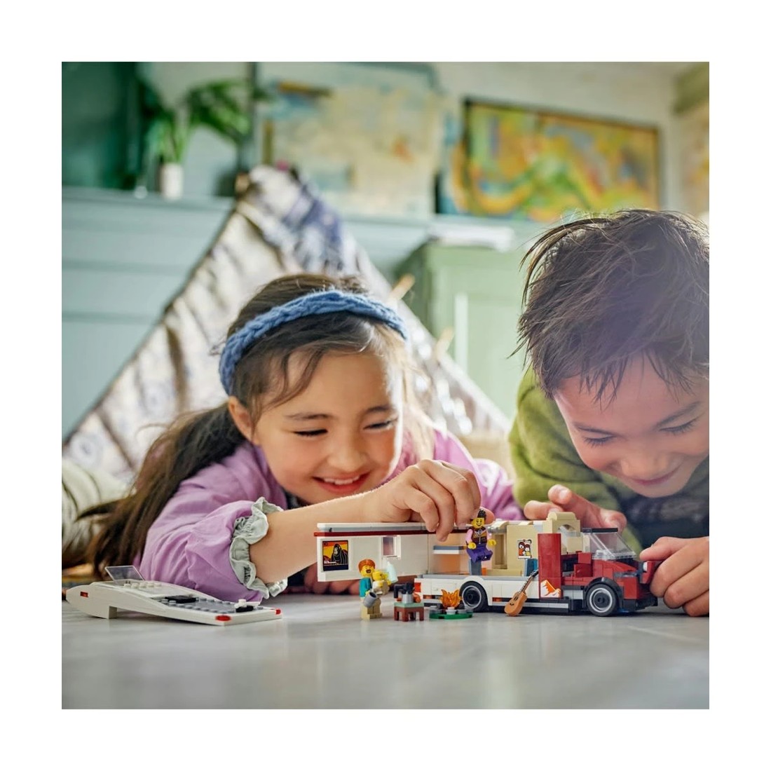 8 LEGO City Holiday Adventure Camper Van 60454, 8 of 10