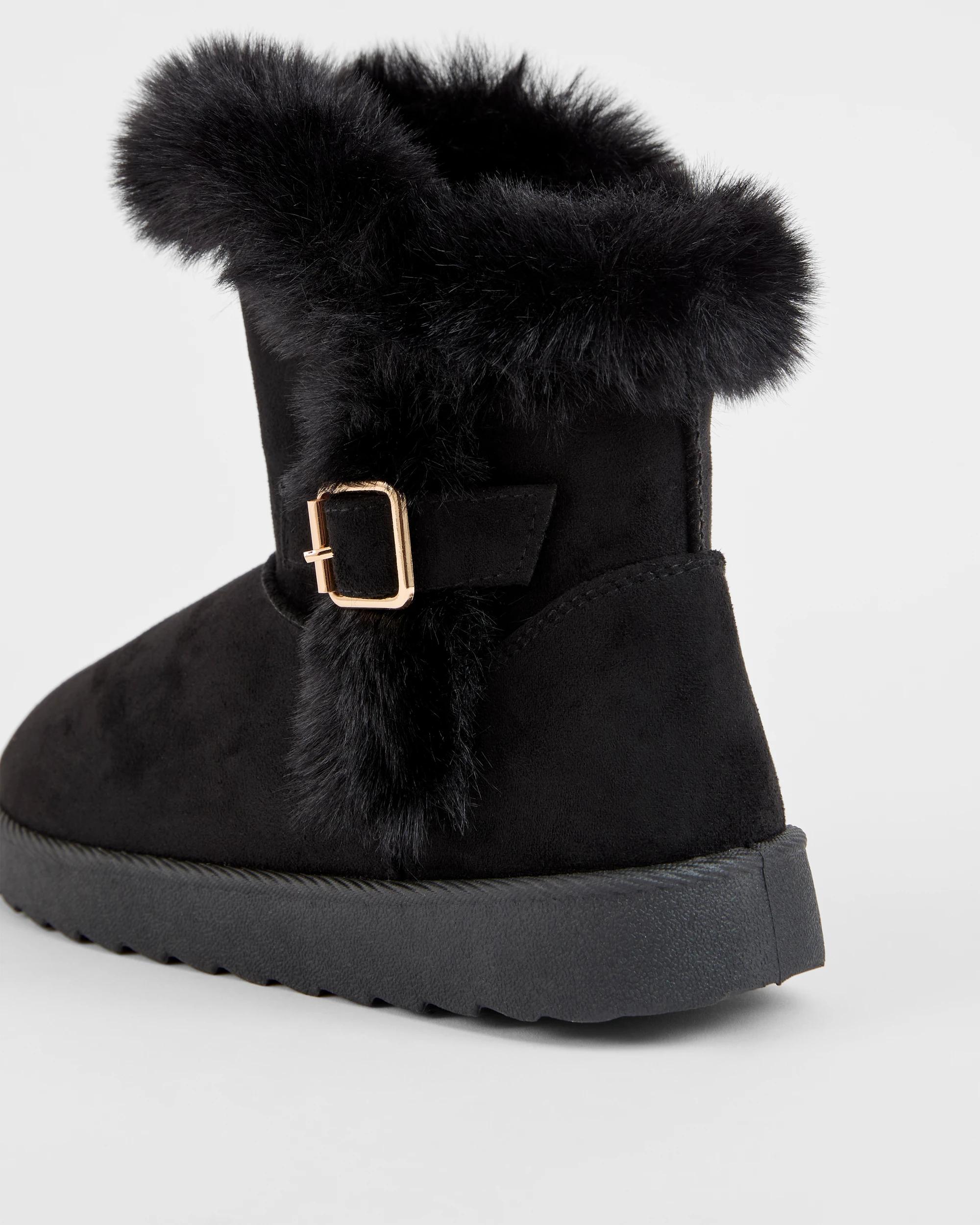 3 Target Woman Low Cut Slanted Top Slipper Boot BLACK, 3 of 3