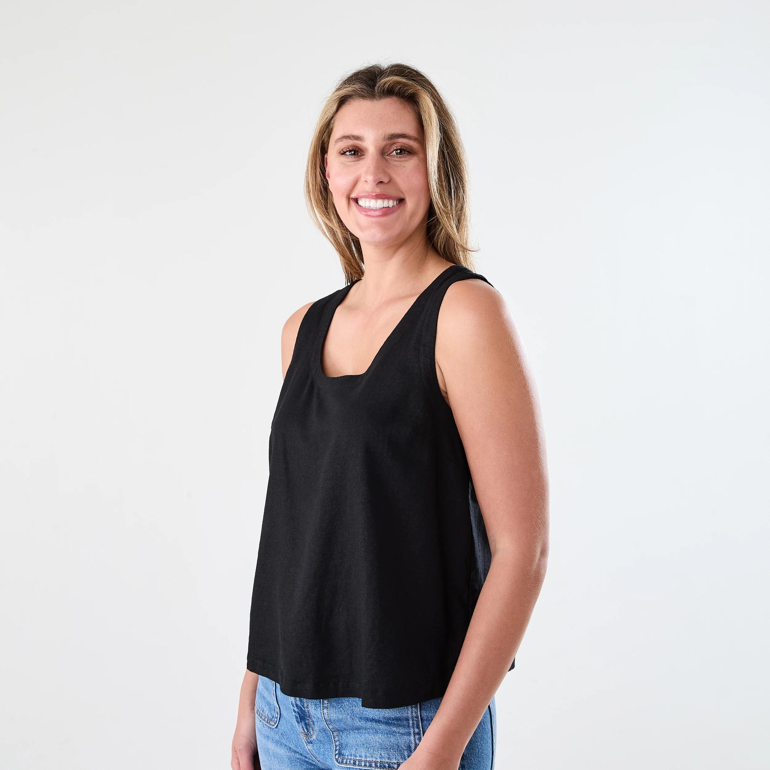 2 Sleeveless Linen Blend Scoop Neck Tank Black, 2 of 6