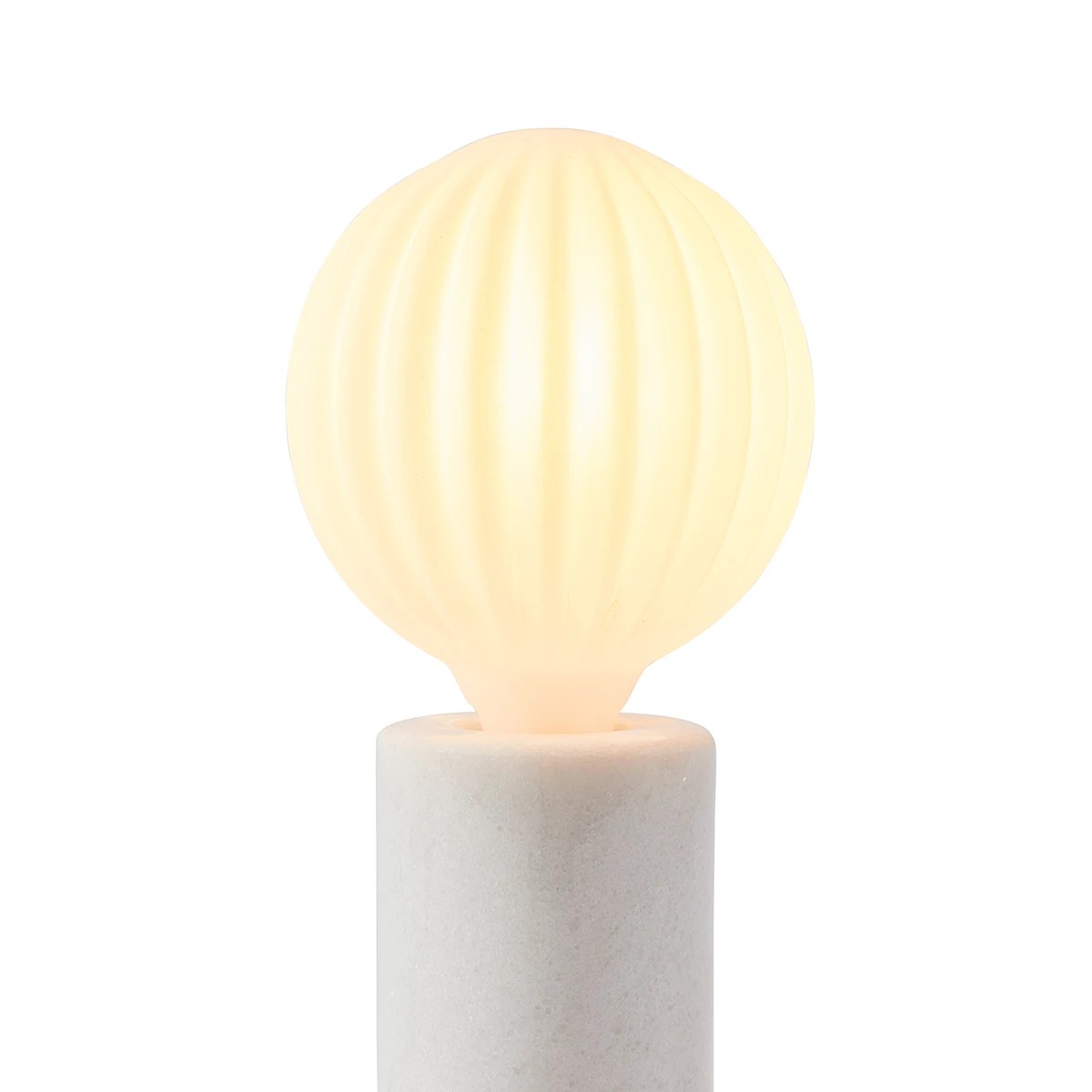 1 Frosted Globe LED E27 4W, 1 of 4