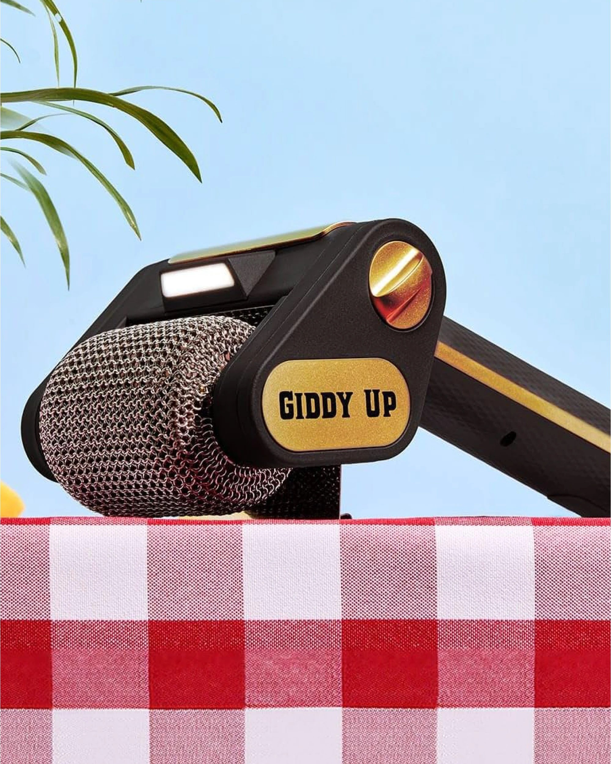 4 Horsepower Giddy Up Cordless Powered BBQ Grill Cleaner, 4 of 5