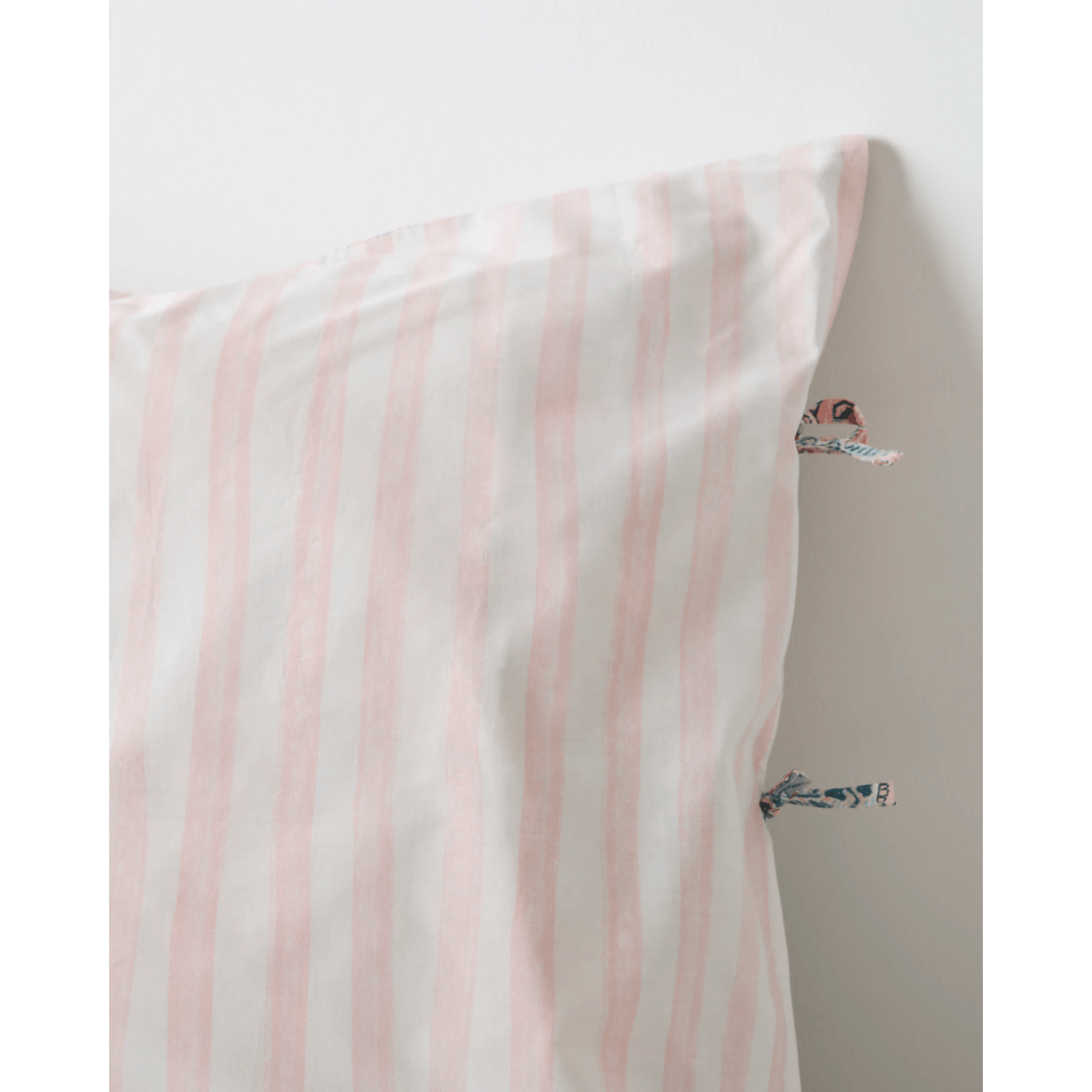 4 Target Addison Paisley Print Australian Cotton European Pillowcase
 - Queen Bed
 - Multi, 4 of 4