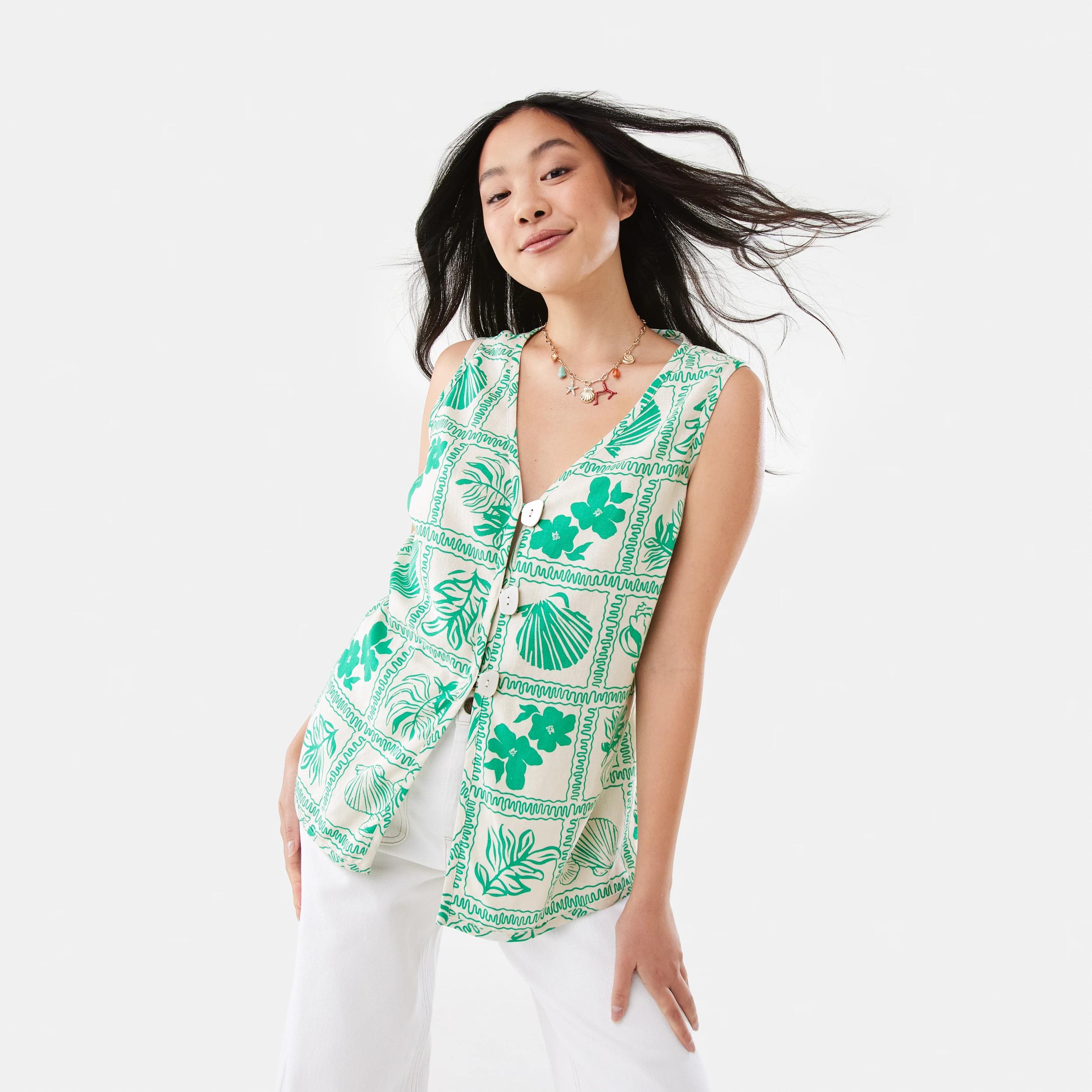 1 Sleeveless Button Detail Vest SHELL GEO SIMPLY GREEN, 1 of 8