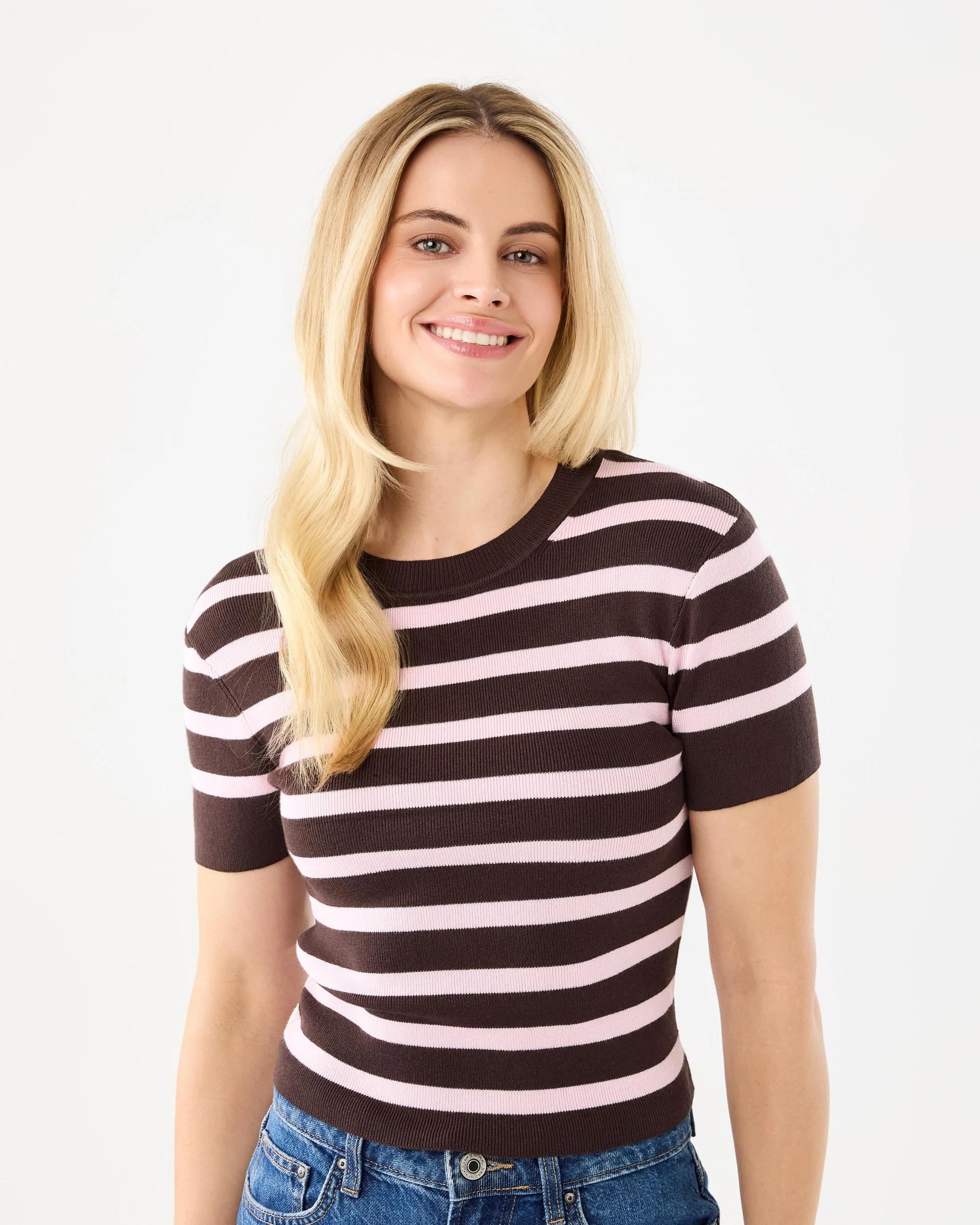 1 Short Sleeve True Knit Fitted T-shirt Mc Str, 1 of 6