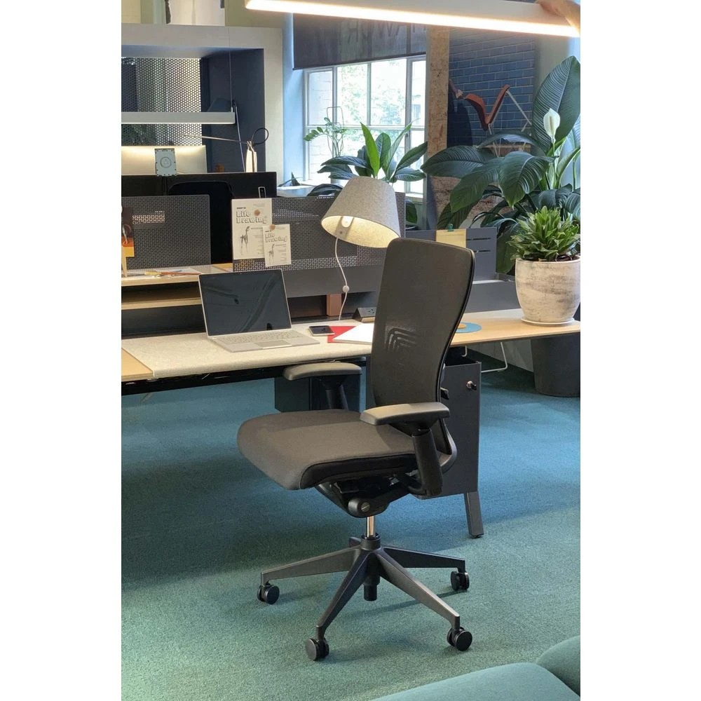 8 Haworth Zody Ergonomic Chair with Nylon Base and Arms Black Ergonomic Chairs and Desk Chairs, 8 of 10