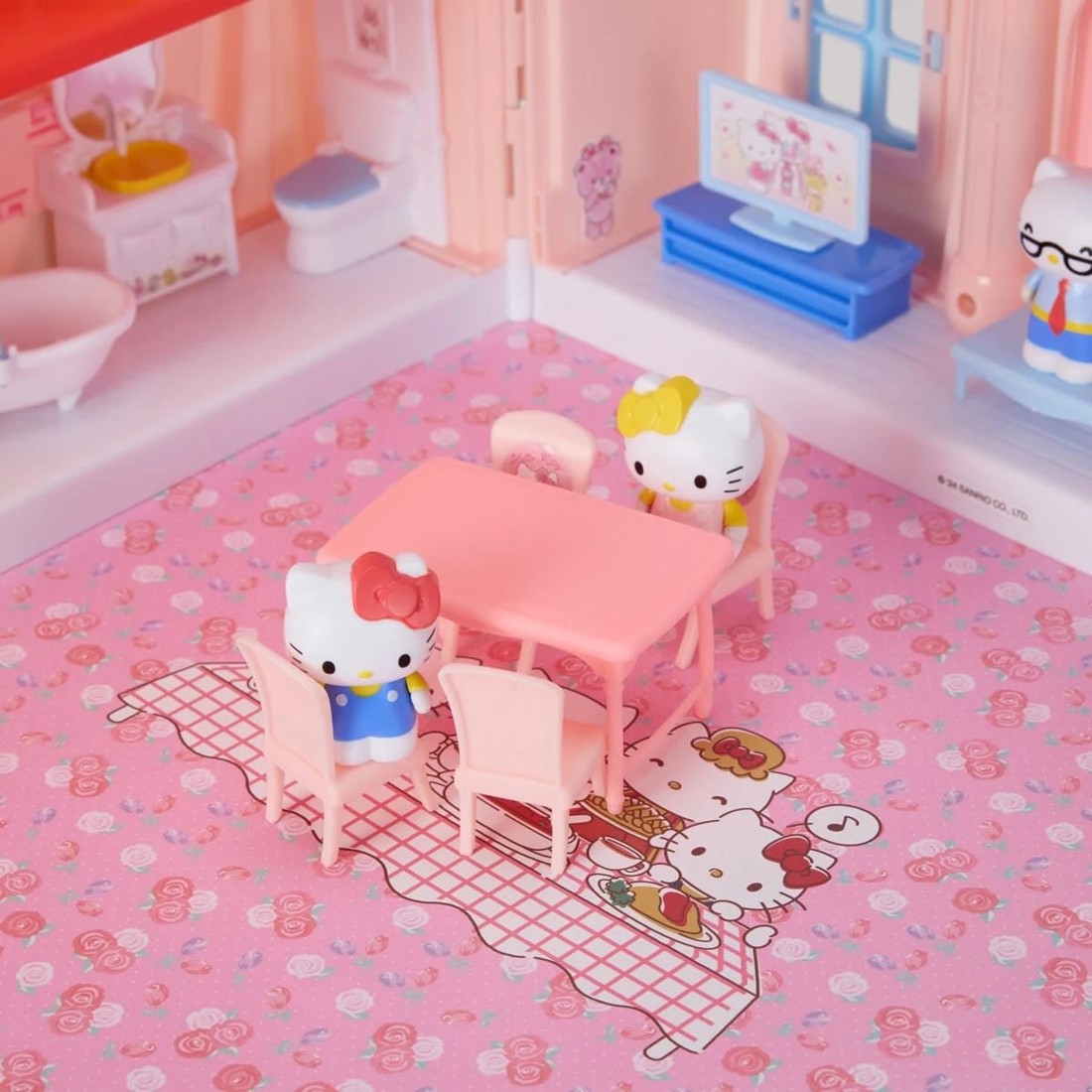 6 42 Piece Hello Kitty Cozy Time Home, 6 of 9