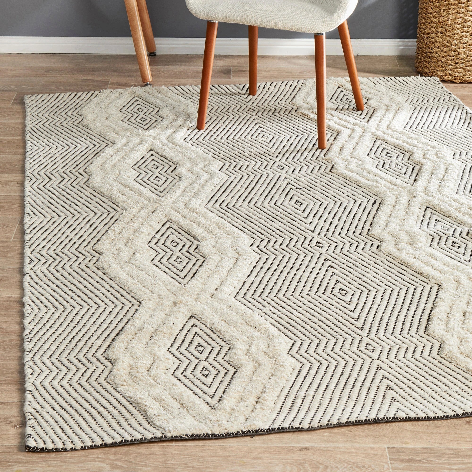 2 Common Ground Rugs Milton 741 225x155cm - White, 2 of 7