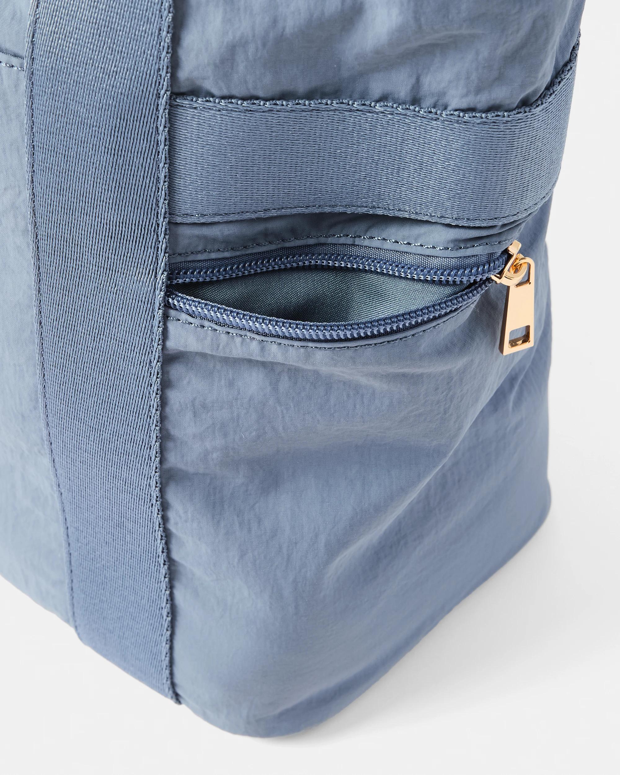 3 Urban Multi Pocket Tote Bag Blu Willow, 3 of 7