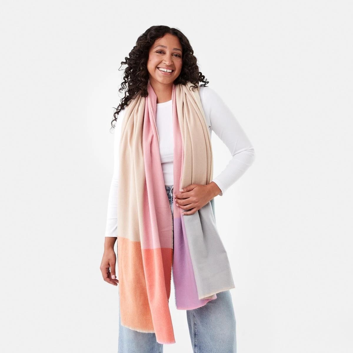 3 Winter Woven Scarf Pop Check, 3 of 4