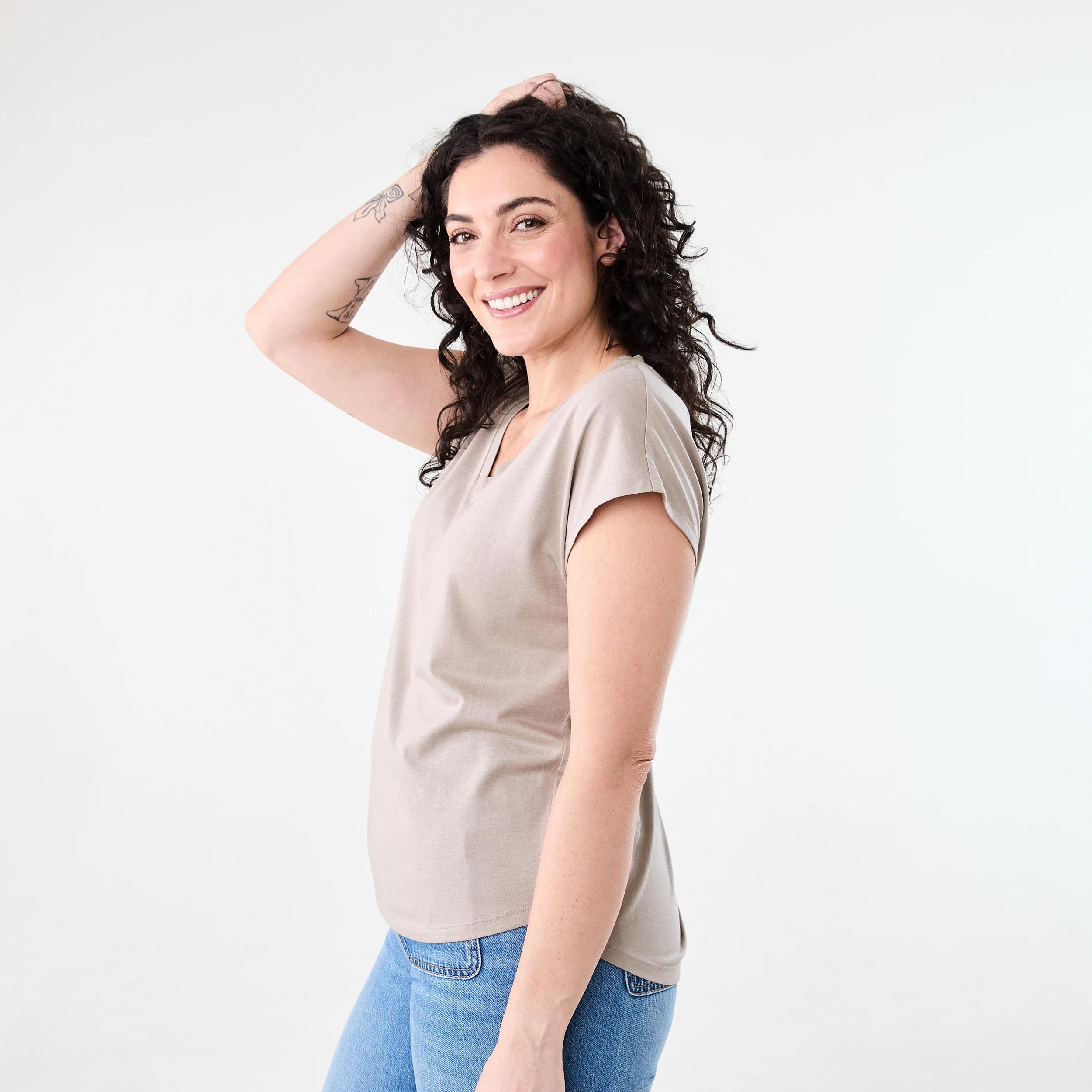 2 Short Extended Sleeve V-Neck T-shirt FADED TAUPE, 2 of 5