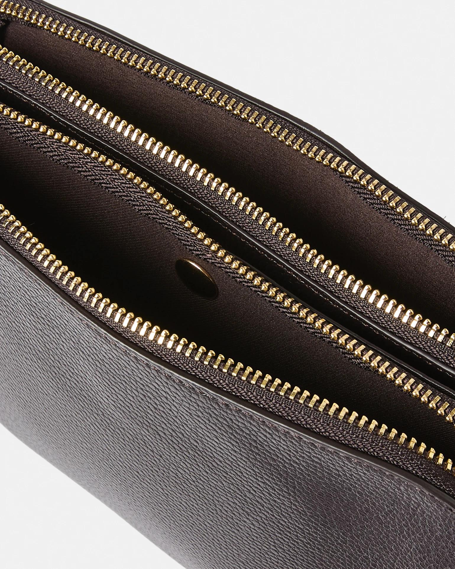 4 Double Pocket Crossbody Bag Deep Fudge, 4 of 6