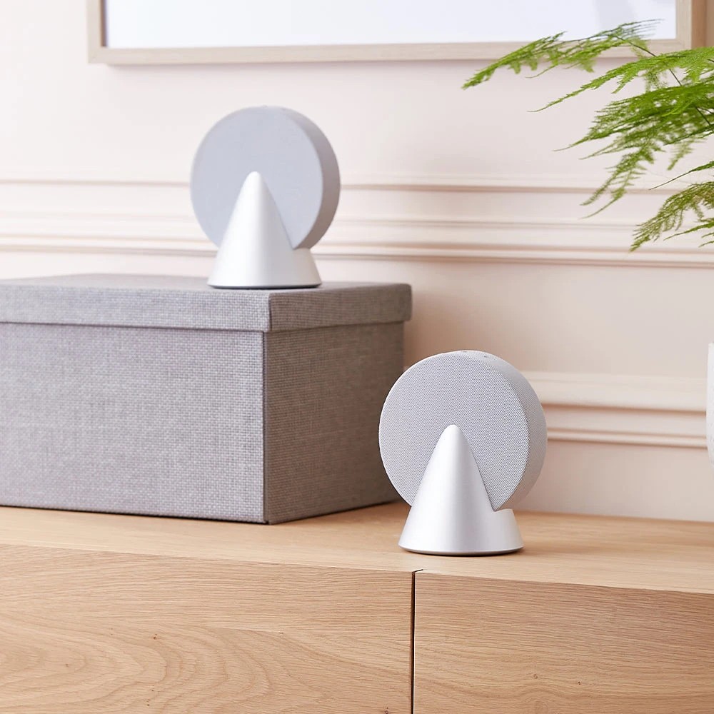 8 Lexon Conic 360 Bluetooth Speaker - Metallic, 8 of 9