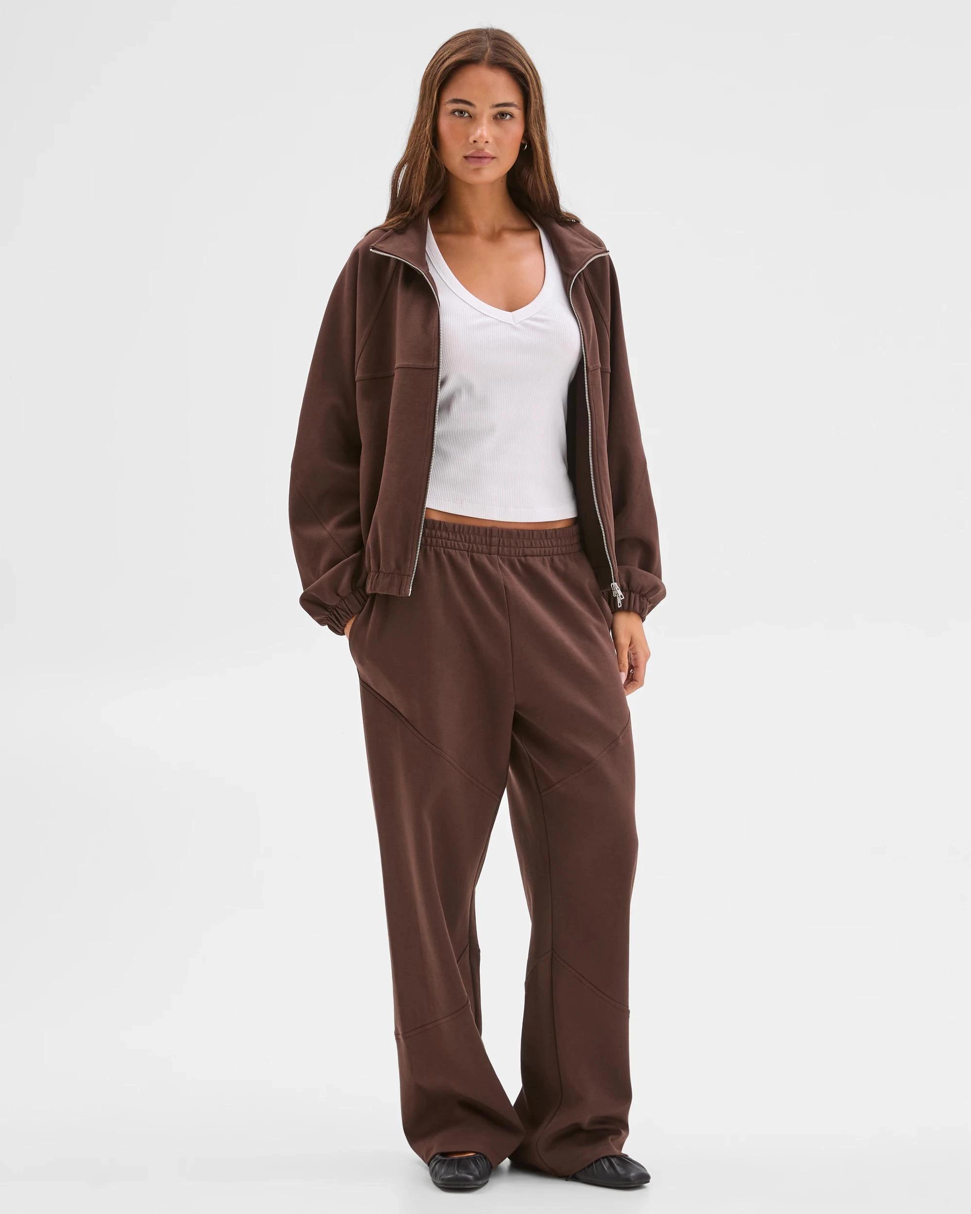 2 Lily Loves Australian Cotton Blend Angled Pocket Trackpants COFFEE BEAN, 2 of 6